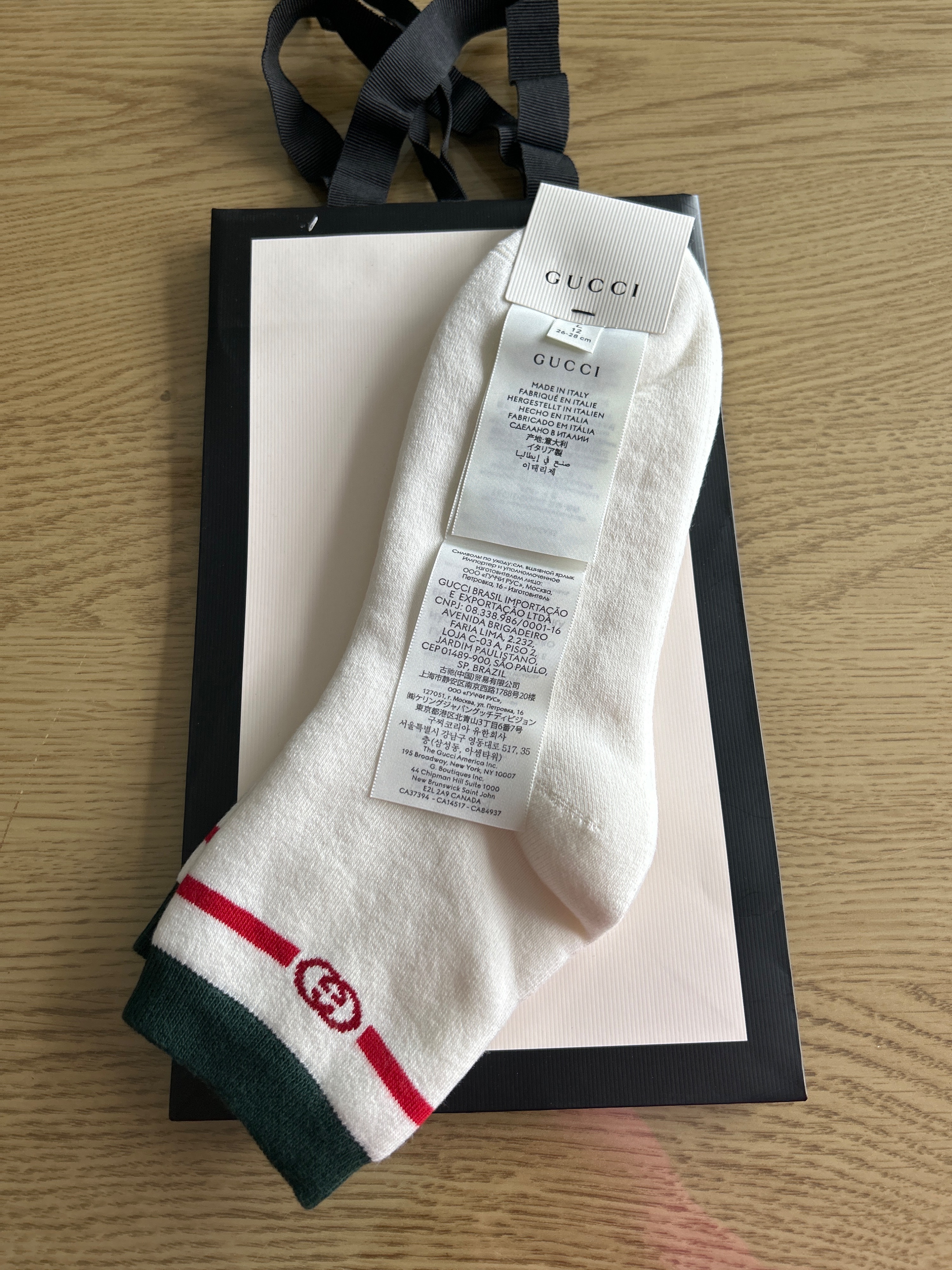 Gucci White Interlocking G Socks Size L Cream cotton