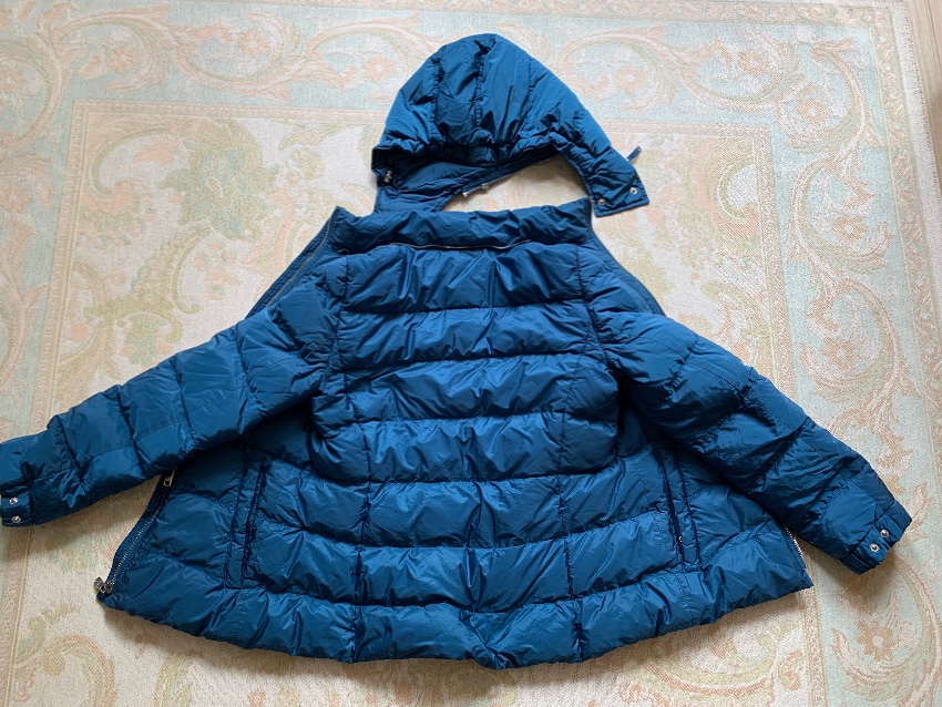 Preowned Prada Teal Goose Down Hooded Puffer Size 42 Blue