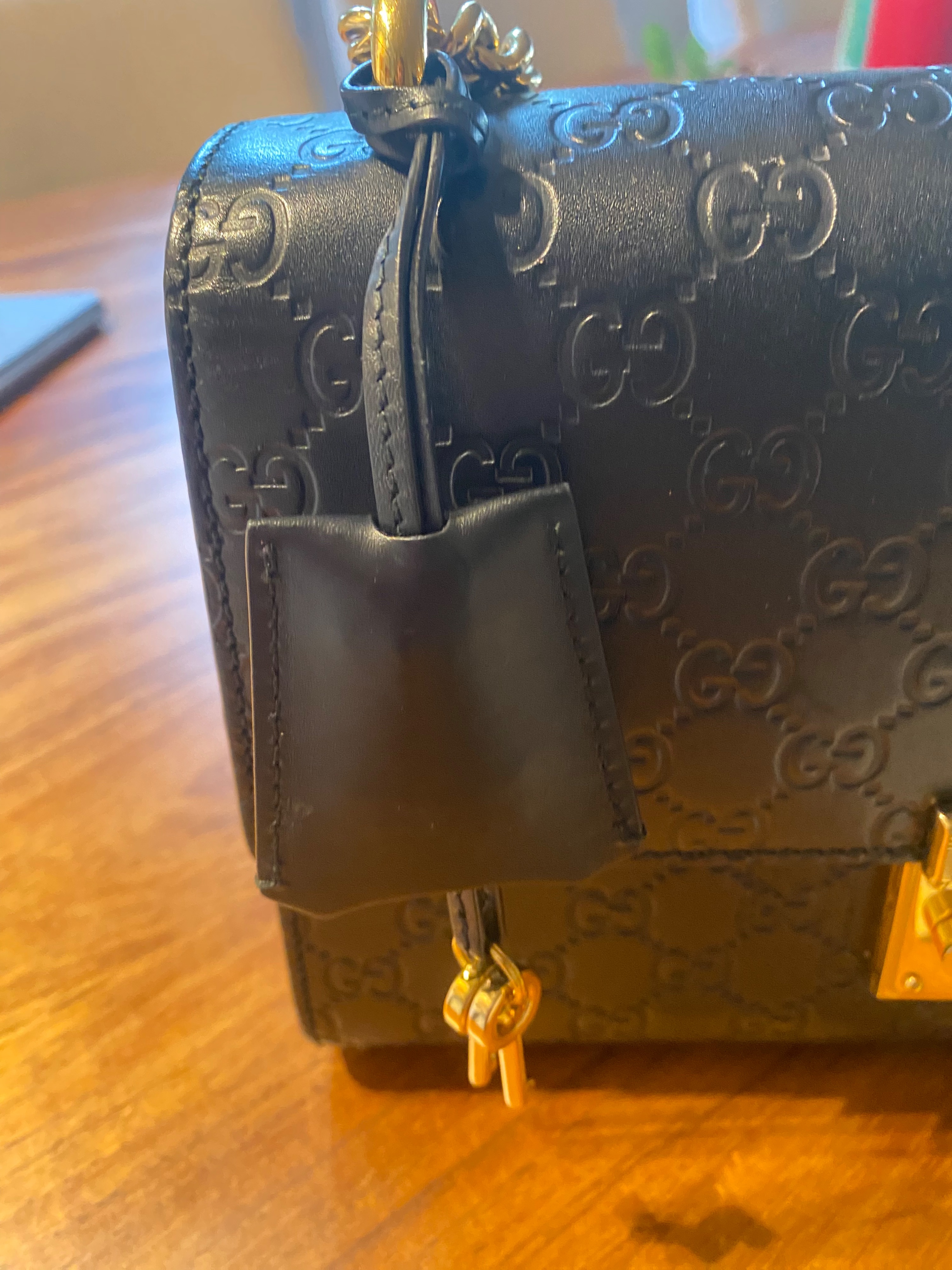 Preowned Black Guccissima Medium Padlock Shoulder Bag leather