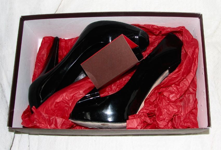 Preowned Bally Peeptoe Pumps Size 395 Black leather