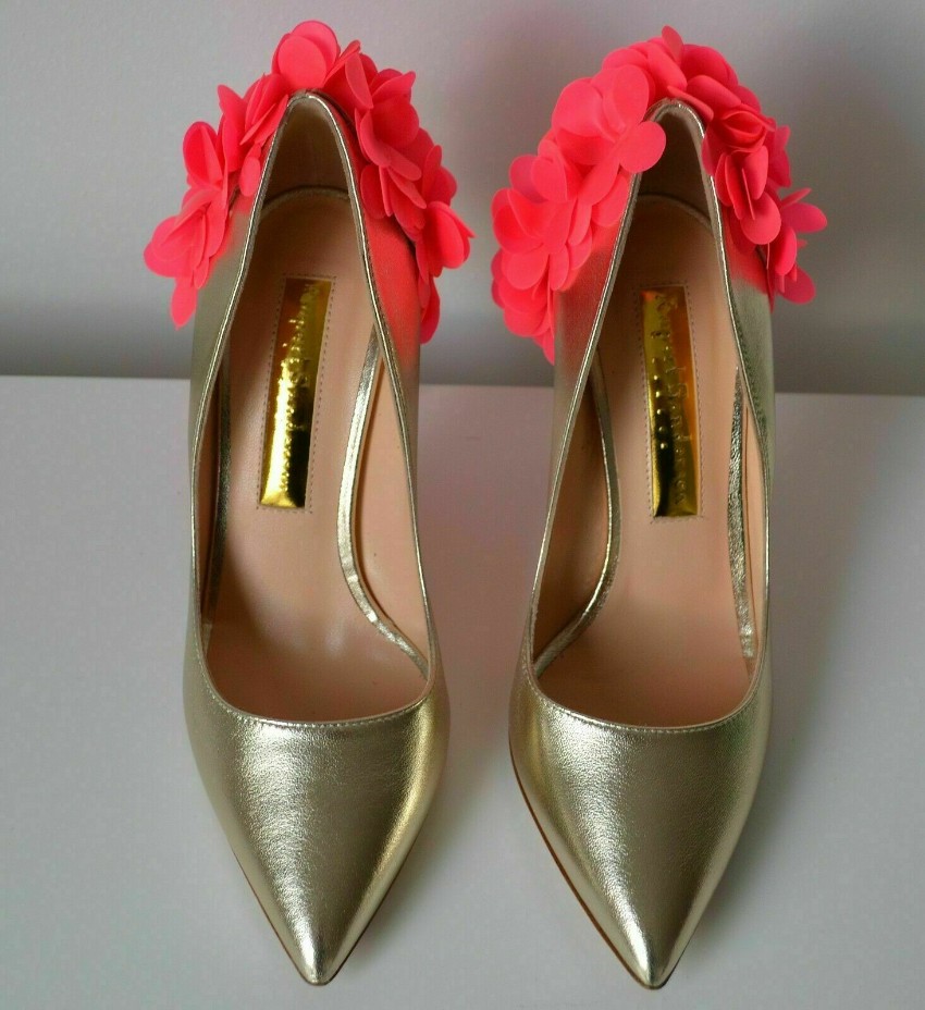 Rupert Sanderson Gold Rio Nappa Pumps Size 36 leather