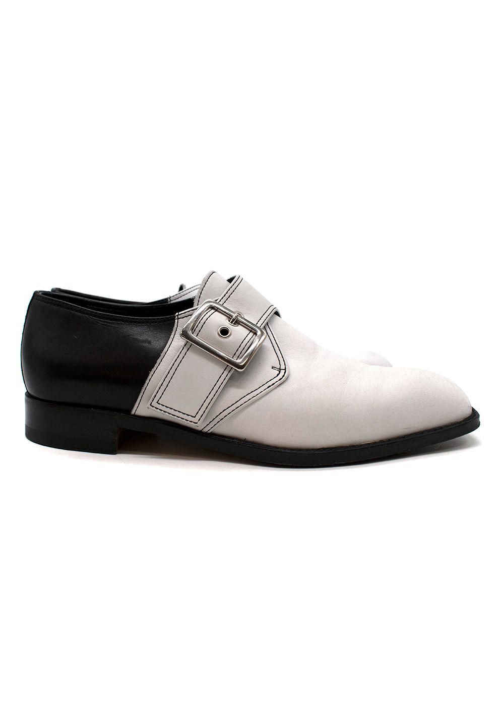 Preowned Manolo Blahnik Black  White Buckle Loafers Size 39 White and Black leather