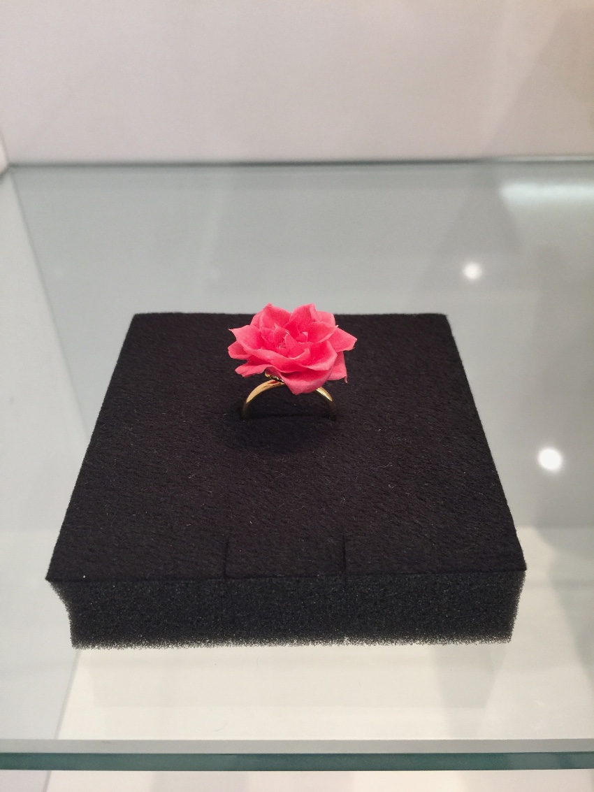 Salet Resin Pink Rose Ring Size S gold band/setting/real resin rose