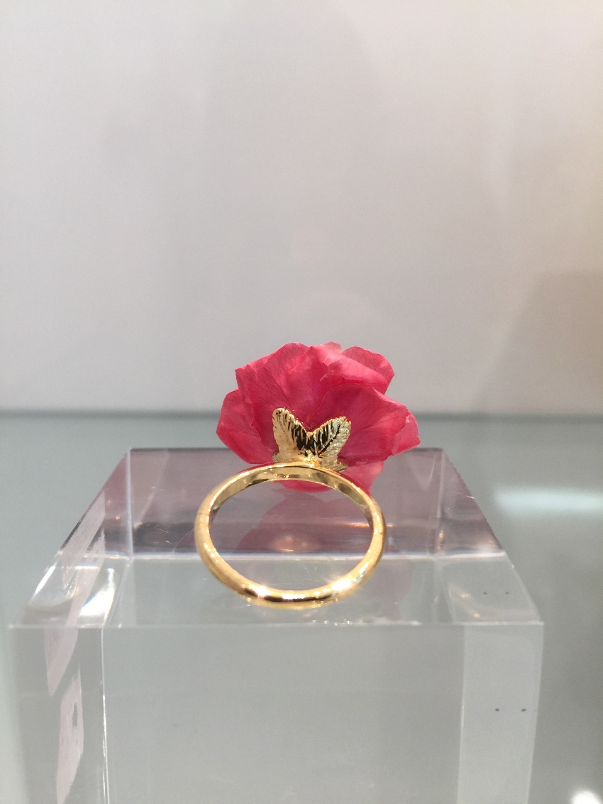 Salet Resin Pink Rose Ring Size S gold band/setting/real resin rose