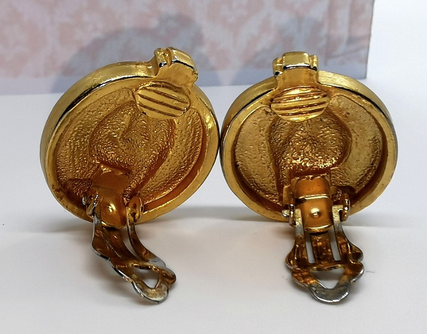 Preowned Bespoke Gold Tone Roman Intaglio Round Earrings Yellow metal