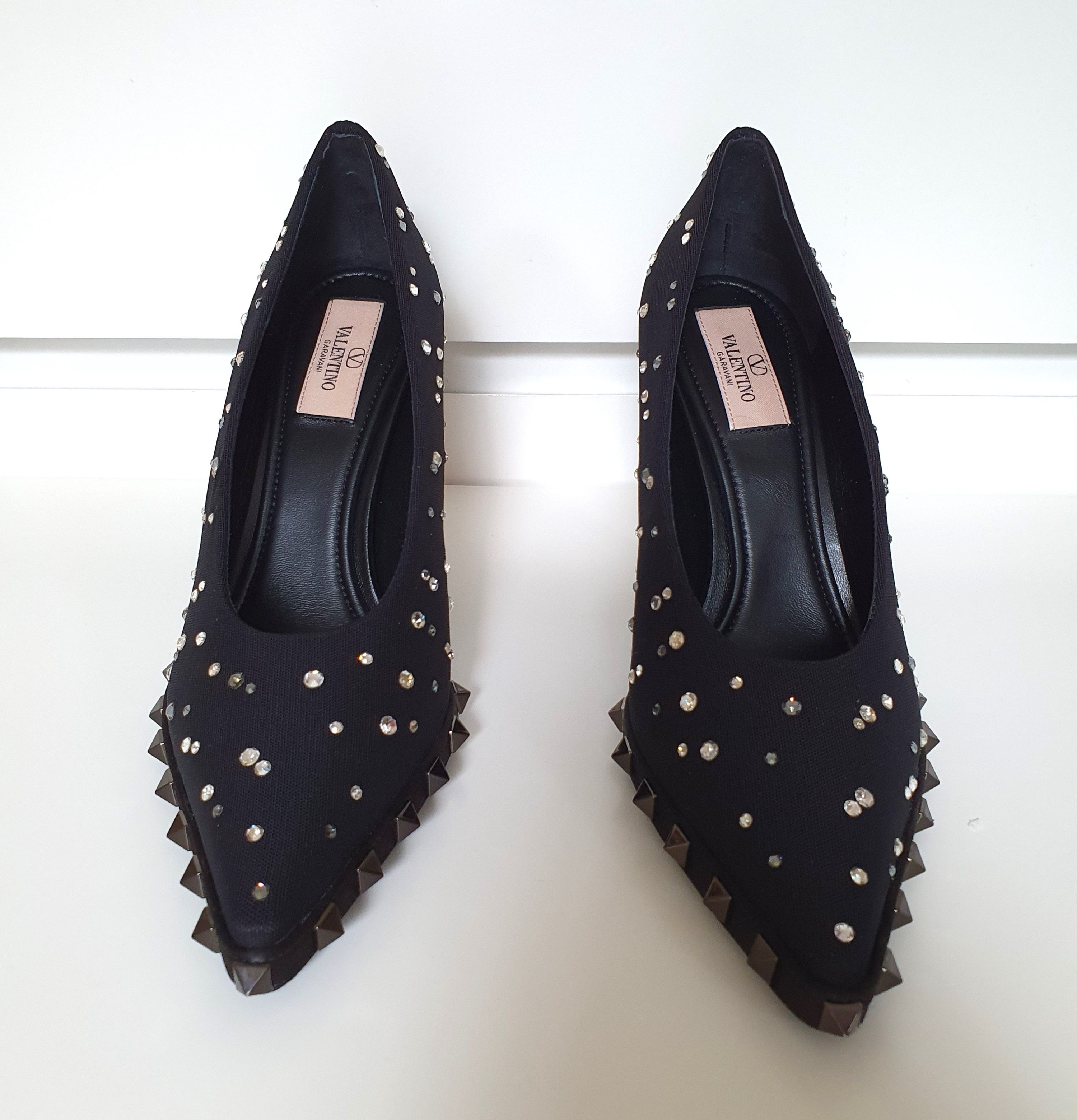 Valentino Black Rockstud Embellished Pumps Size 37 Black with Crystal Embellishments upper/fabric/crystal embellishments