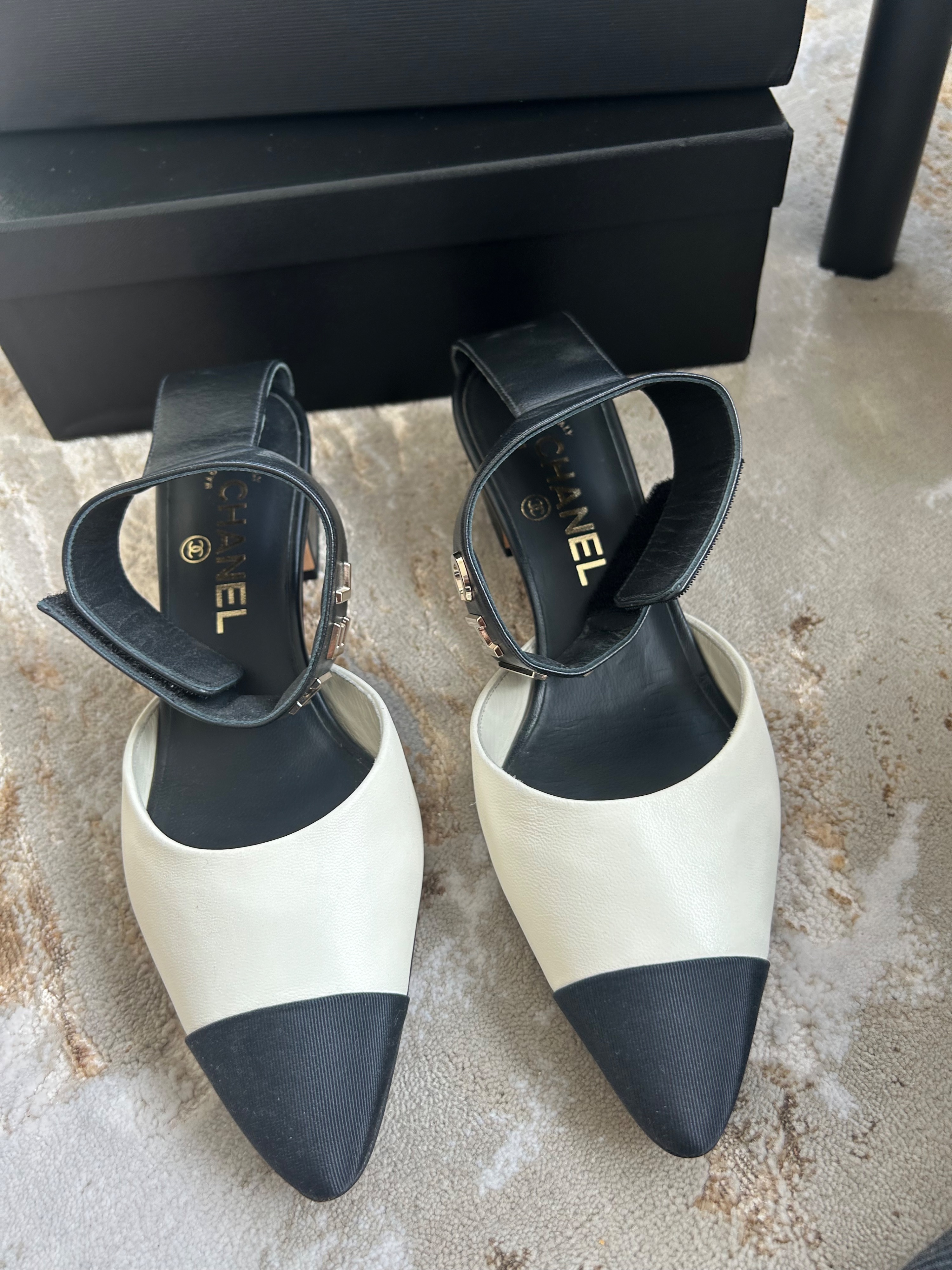 Preowned Chanel Black and White Logo Ankle Strap Pumps Size 38 leather