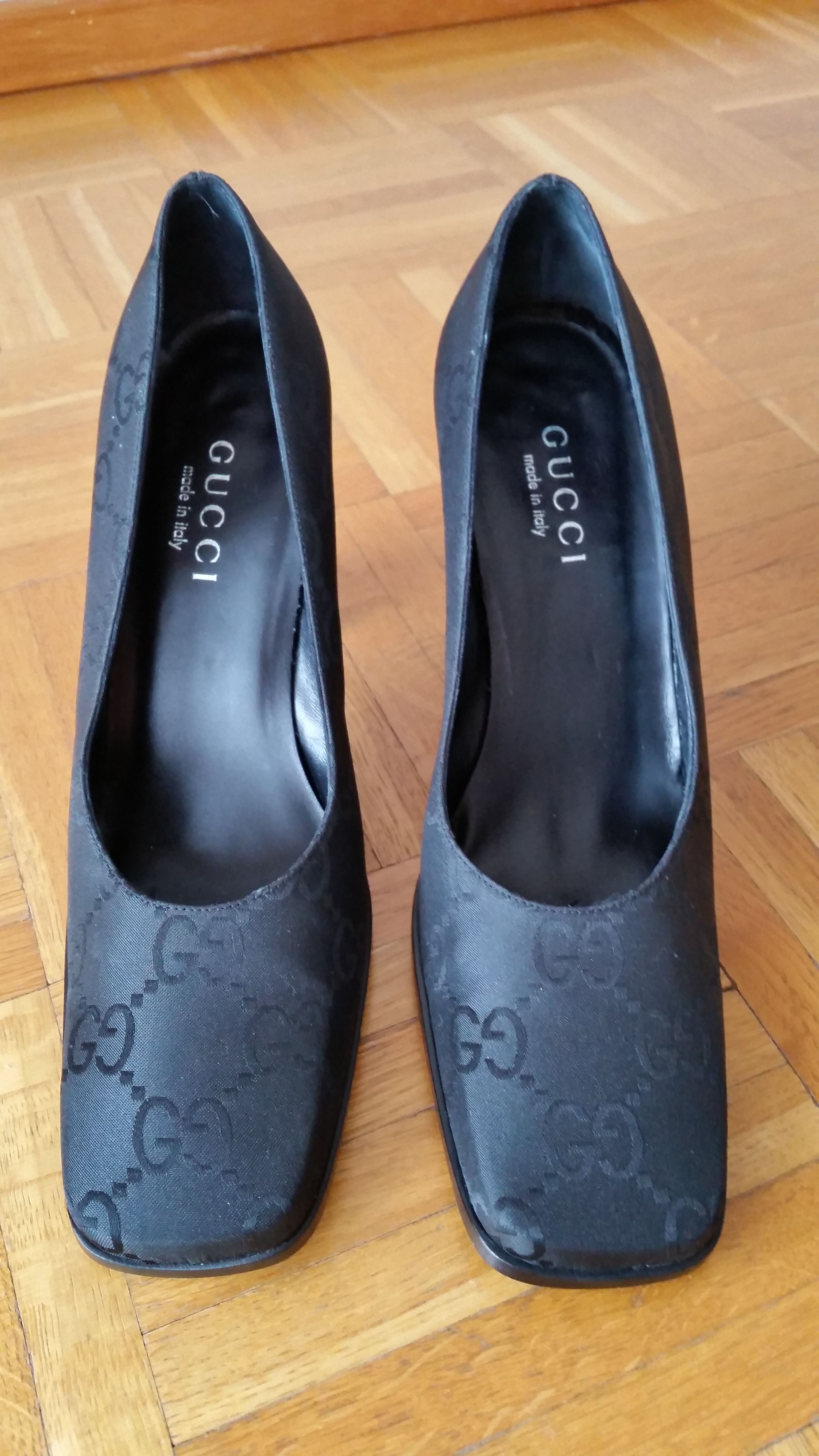 Preowned Gucci Canvas logo pump shoes Size 375 Black