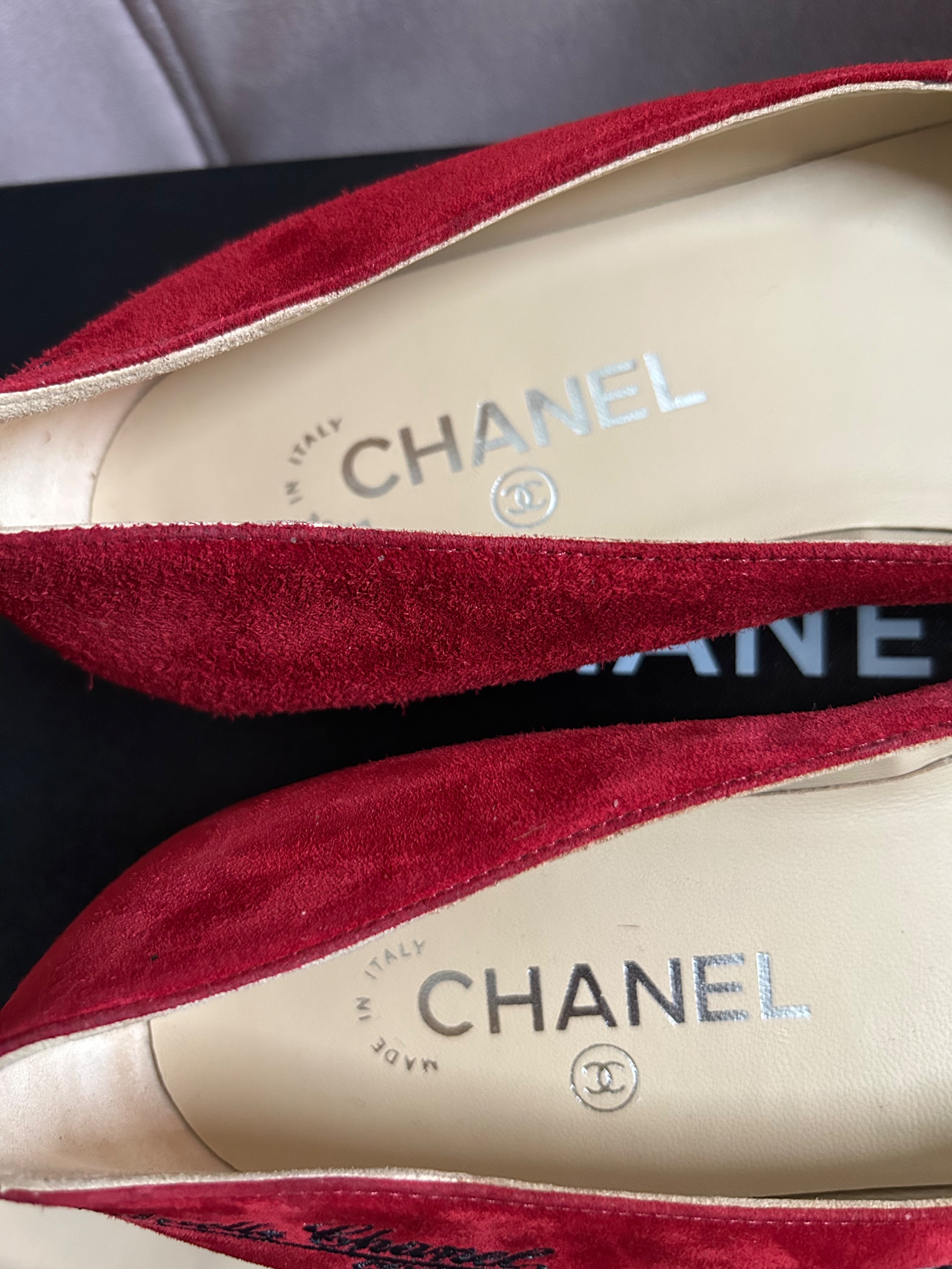 Chanel Red Suede Gabrielle Ballerinas Size 375 Black  wine