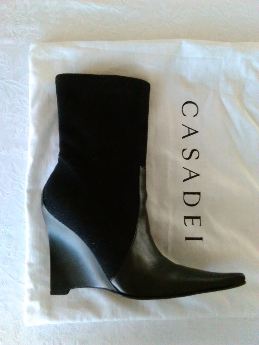 Preowned Casadei Suede  Leather Wedge Booties Size 375 Black