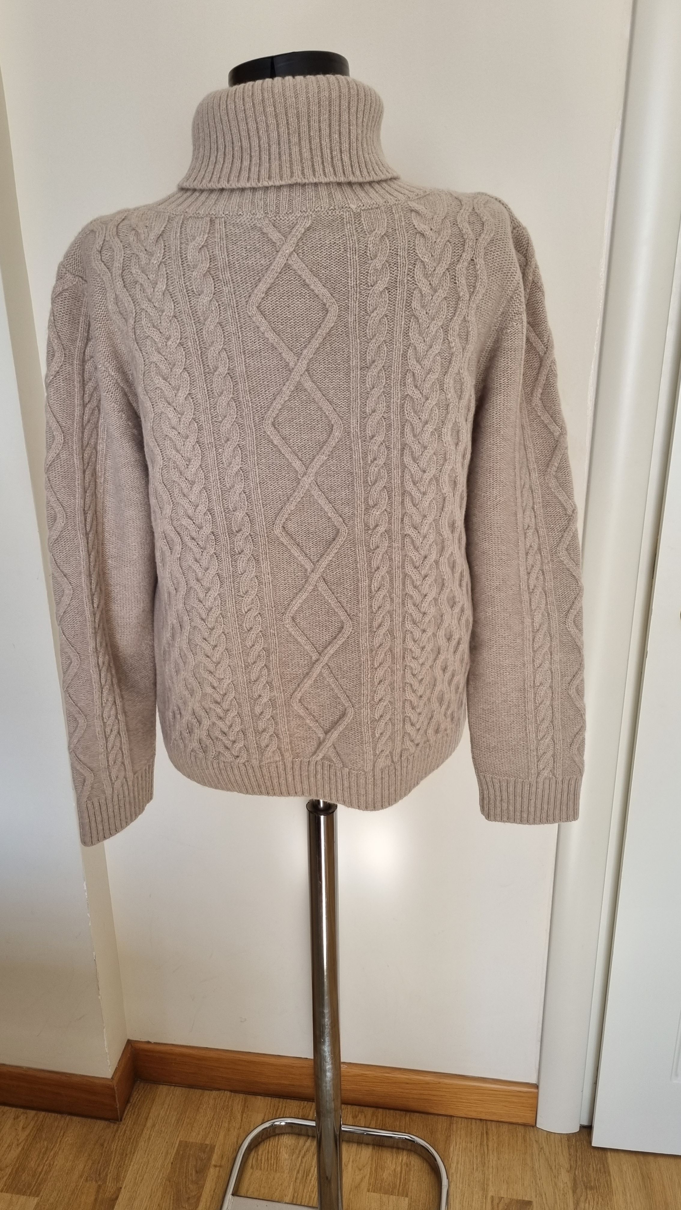 Max Mara Beige Turtleneck Wool Jumper Size M sand