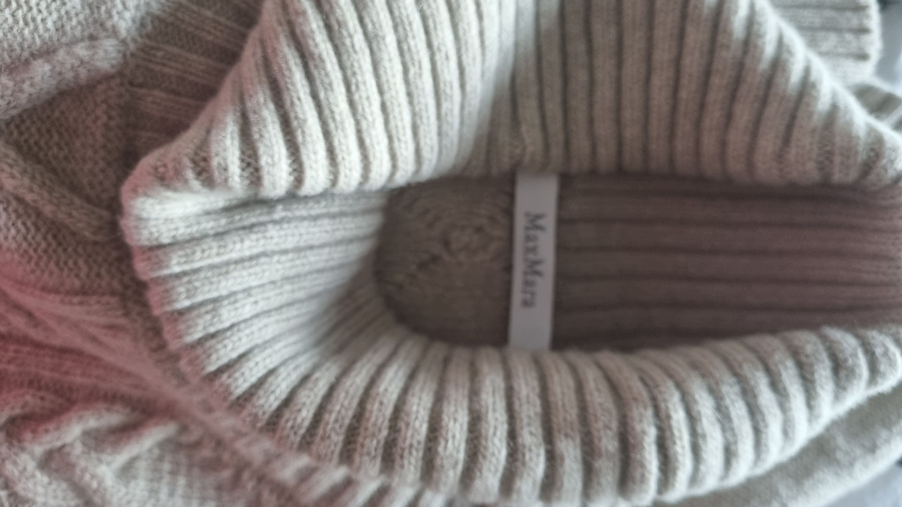 Max Mara Beige Turtleneck Wool Jumper Size M sand