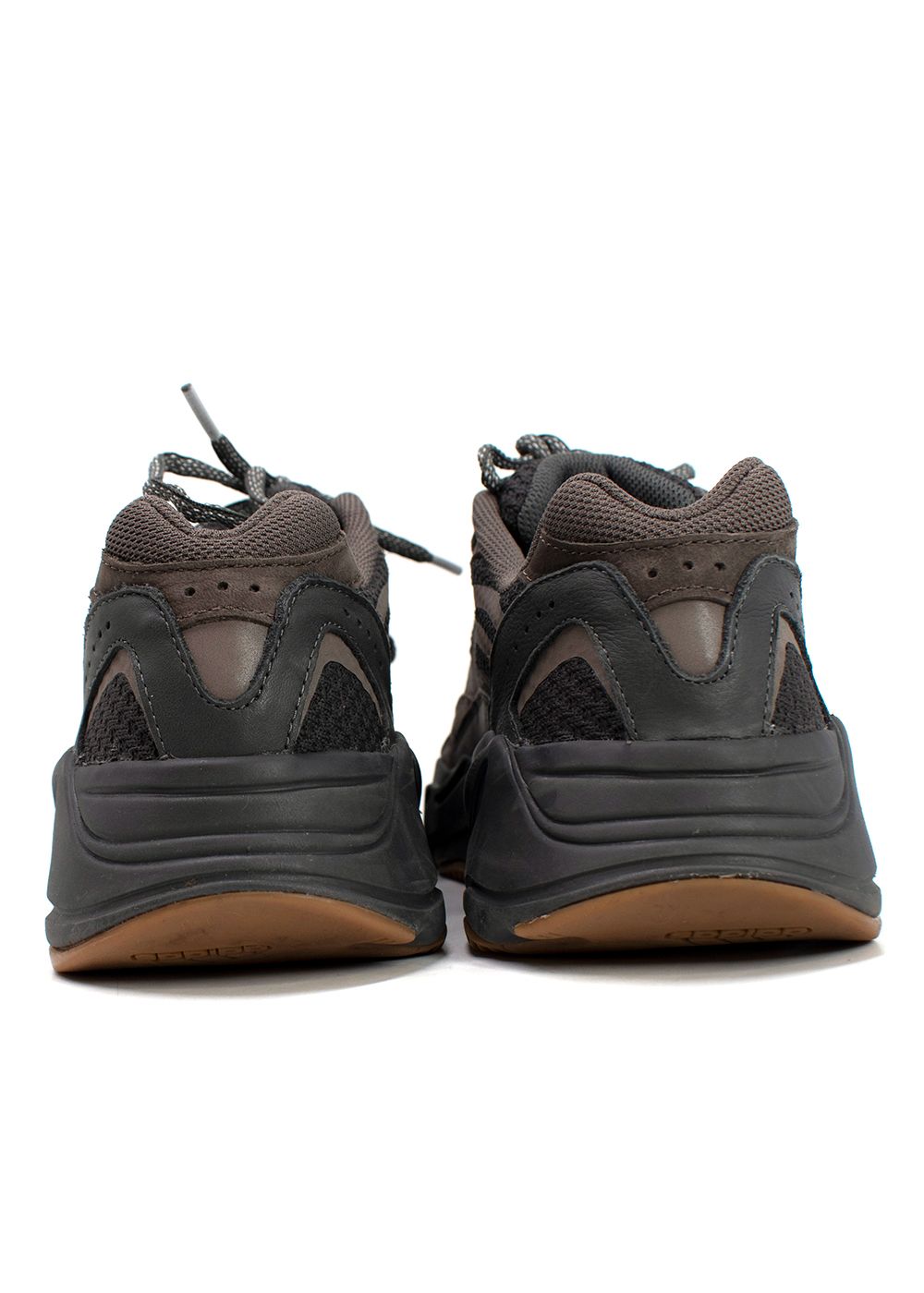 Men's Preowned Yeezy  Brown and Grey 700 V2 Geode Low-top Sneakers Size 415 Tan Brown / Deep Brown / Grey suede