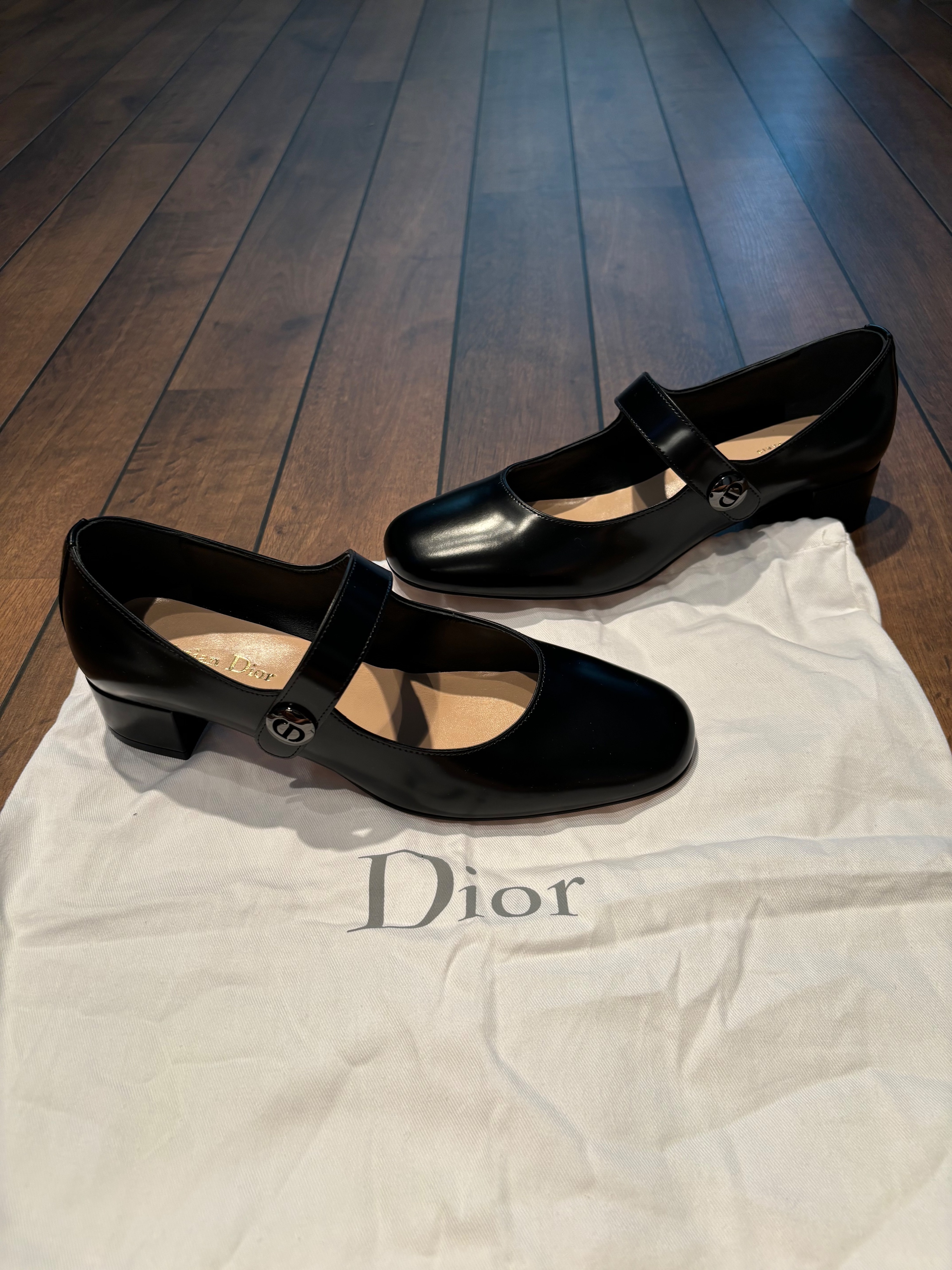 Dior Black Leather Uniform Pumps Size 385