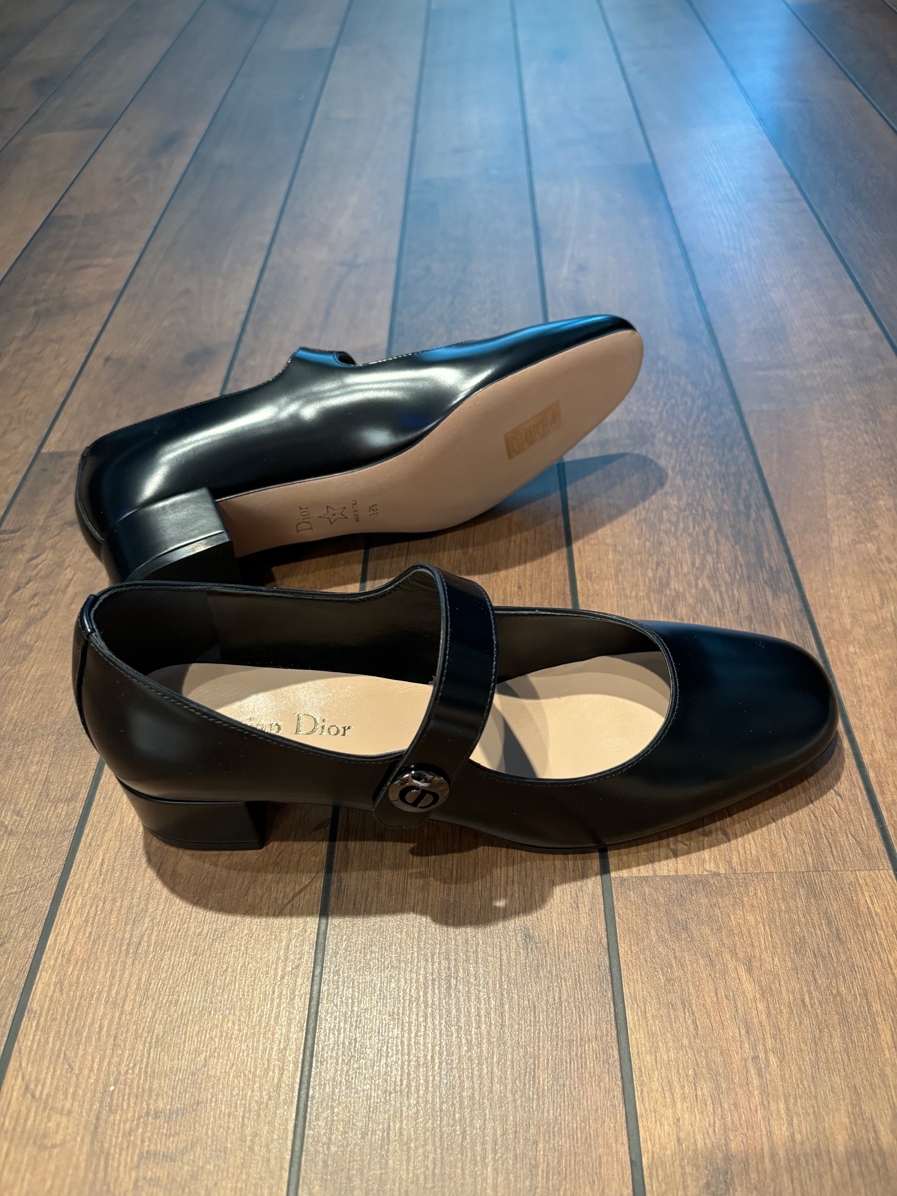 Dior Black Leather Uniform Pumps Size 385