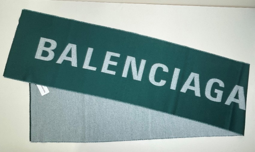 Balenciaga Green Bi-Colour Logo Intarsia Scarf wool