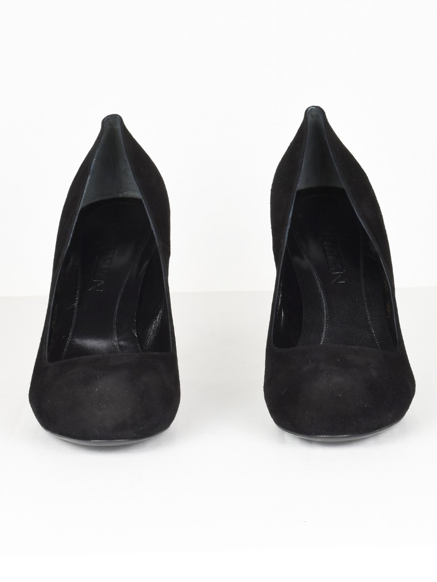 Alexander McQueen Black Suede Round Toe Pumps Size 395 leather