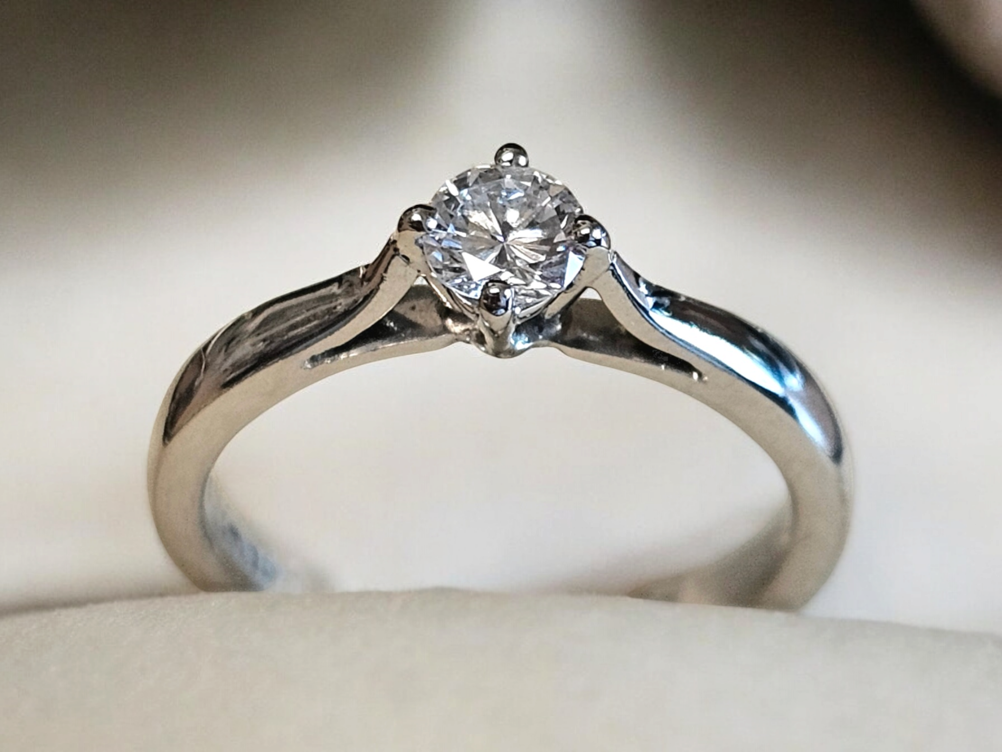 Preowned Boodles Single Stone Diamond Solitaire Ring Platinum