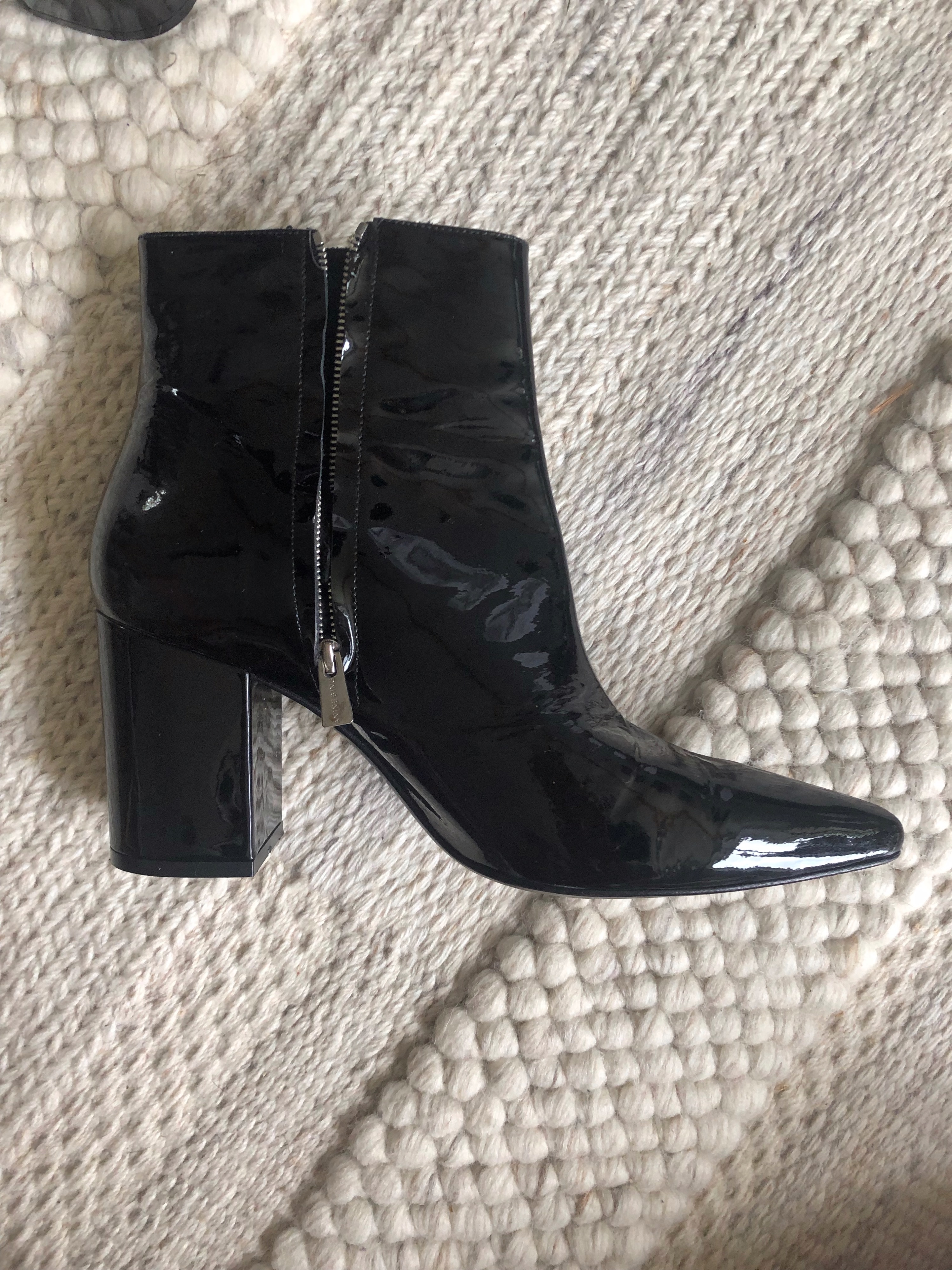 Preowned Anine Bing Black Patent Ankle Boots Size 39 patent leather