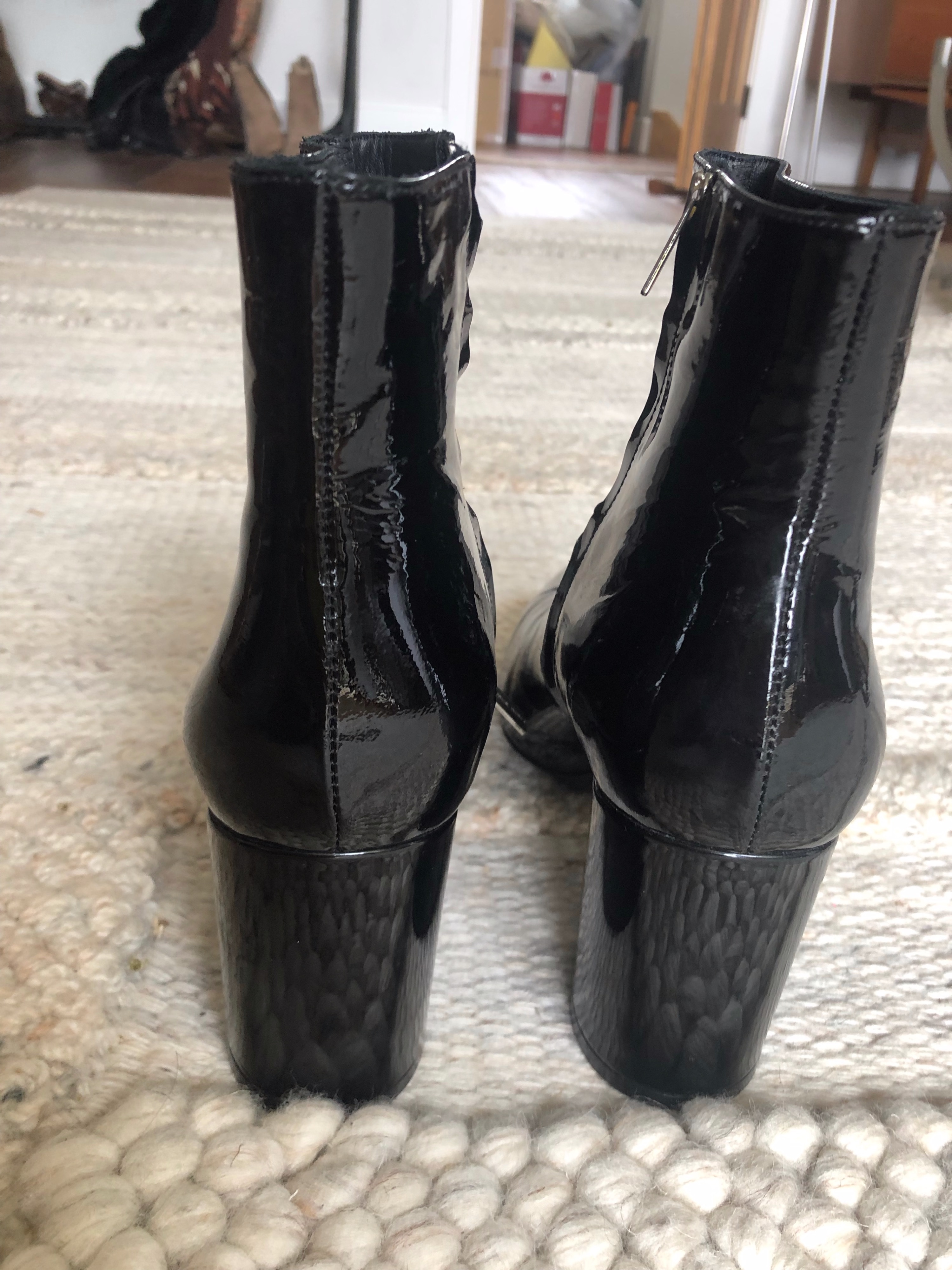 Preowned Anine Bing Black Patent Ankle Boots Size 39 patent leather