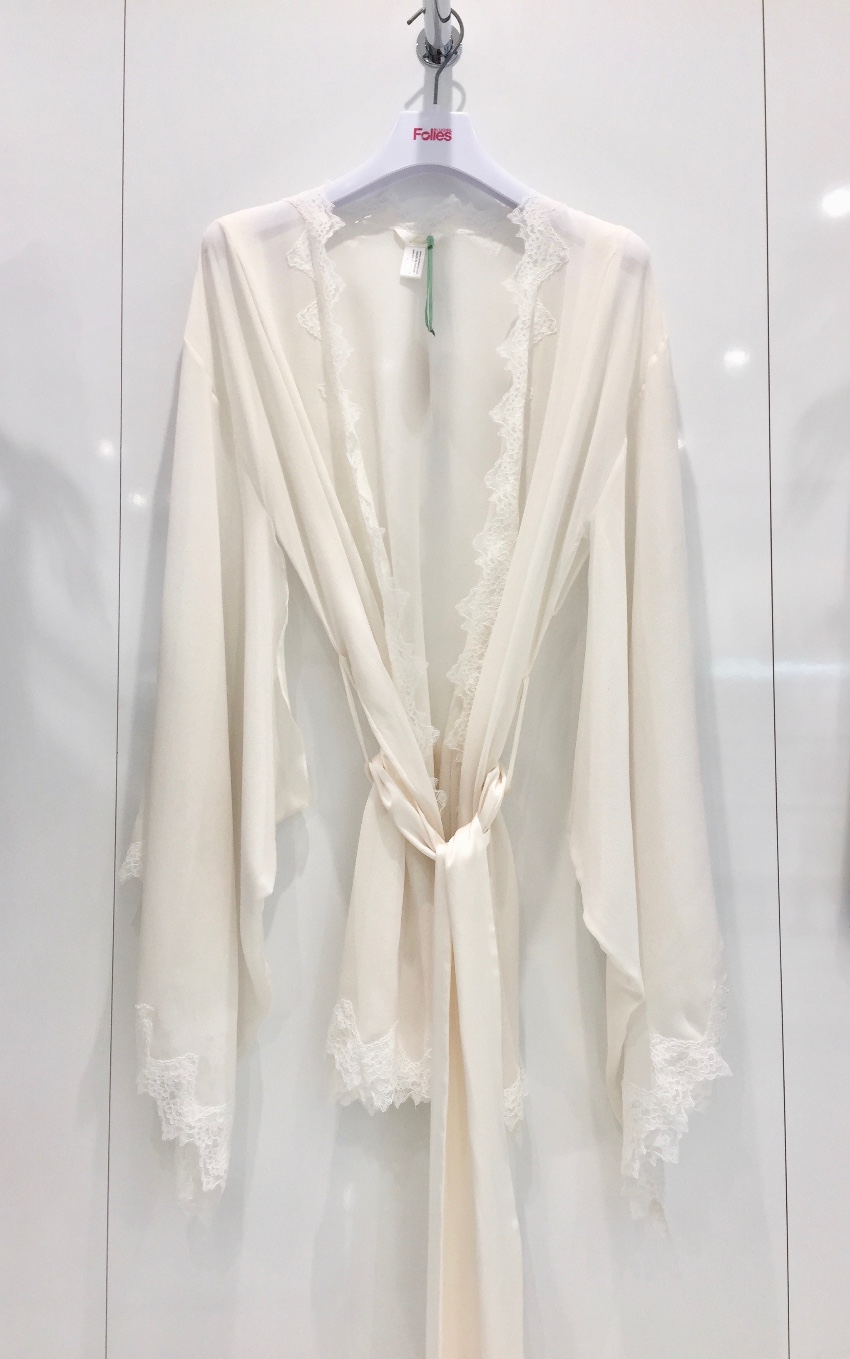 Lucile Couture Ivory Pure Silk  Leavers Lace Bridal Robe Size S