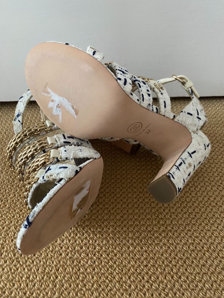 Preowned Chanel Tweed Chain Embellished Heeled Sandals Size 37 WHITE