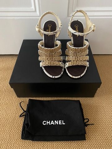 Preowned Chanel Tweed Chain Embellished Heeled Sandals Size 37 WHITE