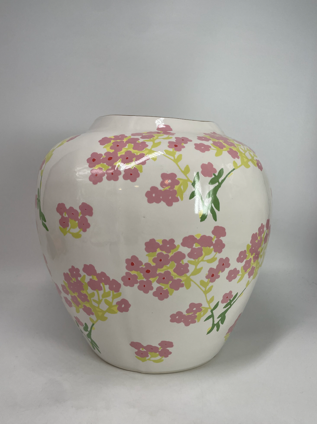 Men's Bernadette Cream Romantic Print Large Vase White and pink floral other