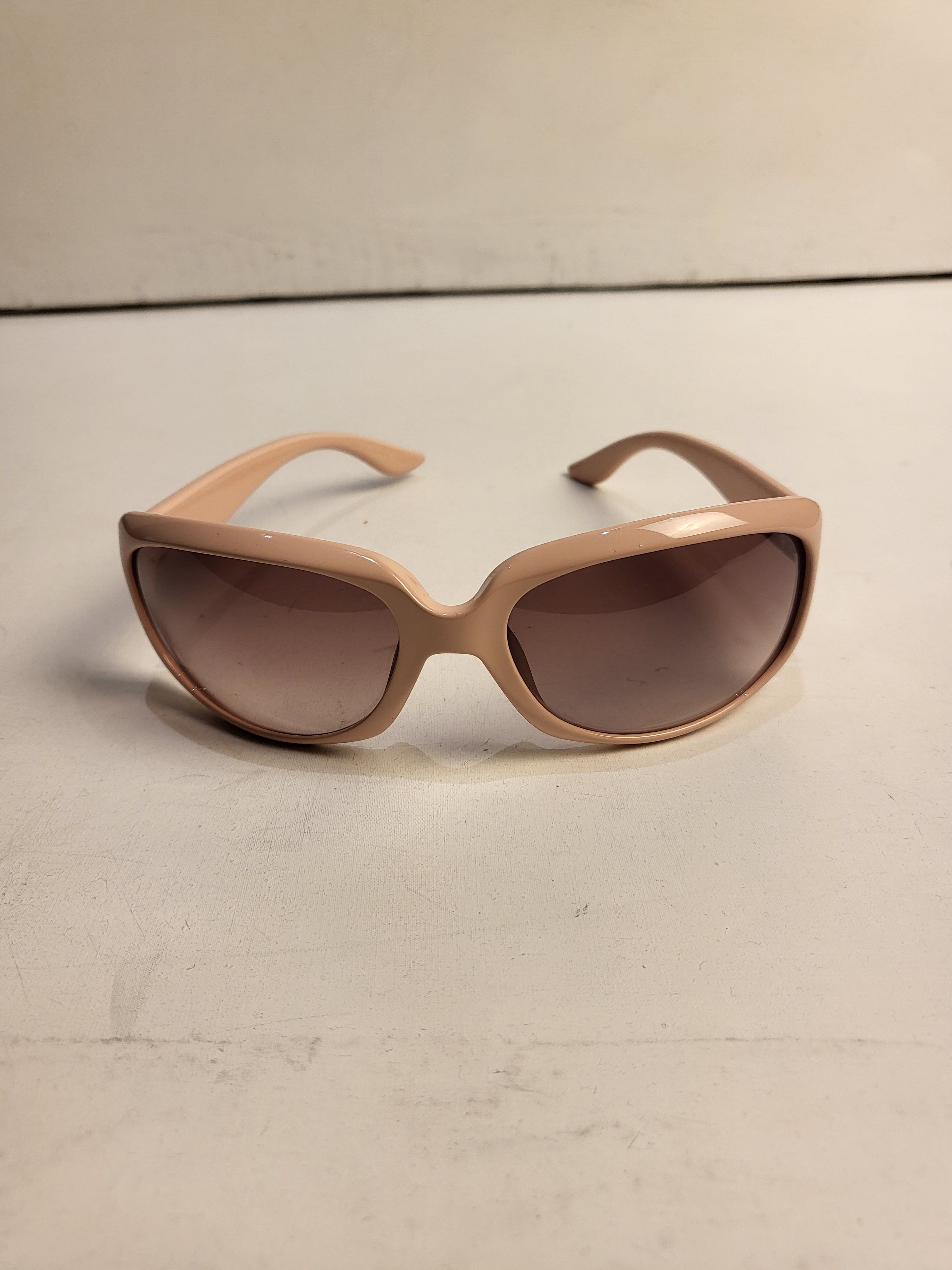 Preowned Nude Dior Glossy 2 Sunglasses Pink acetate