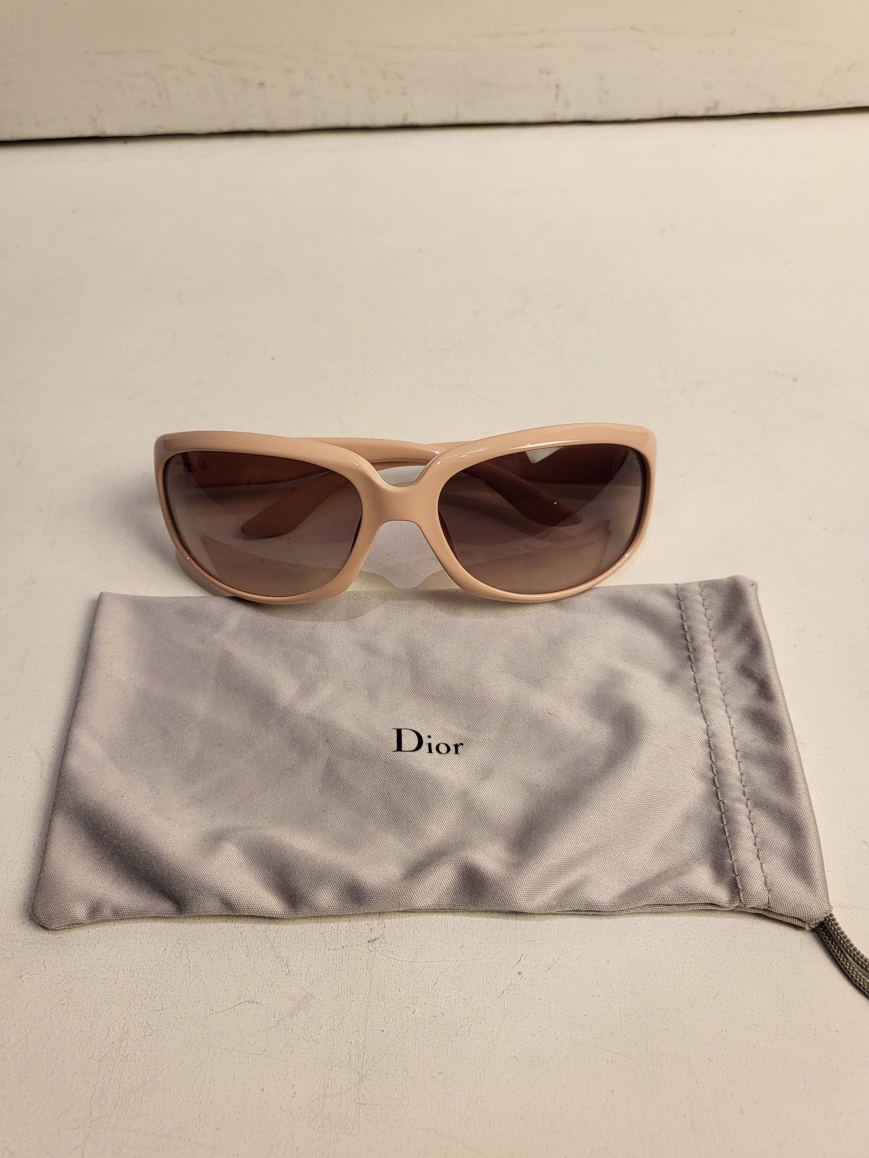 Preowned Nude Dior Glossy 2 Sunglasses Pink acetate