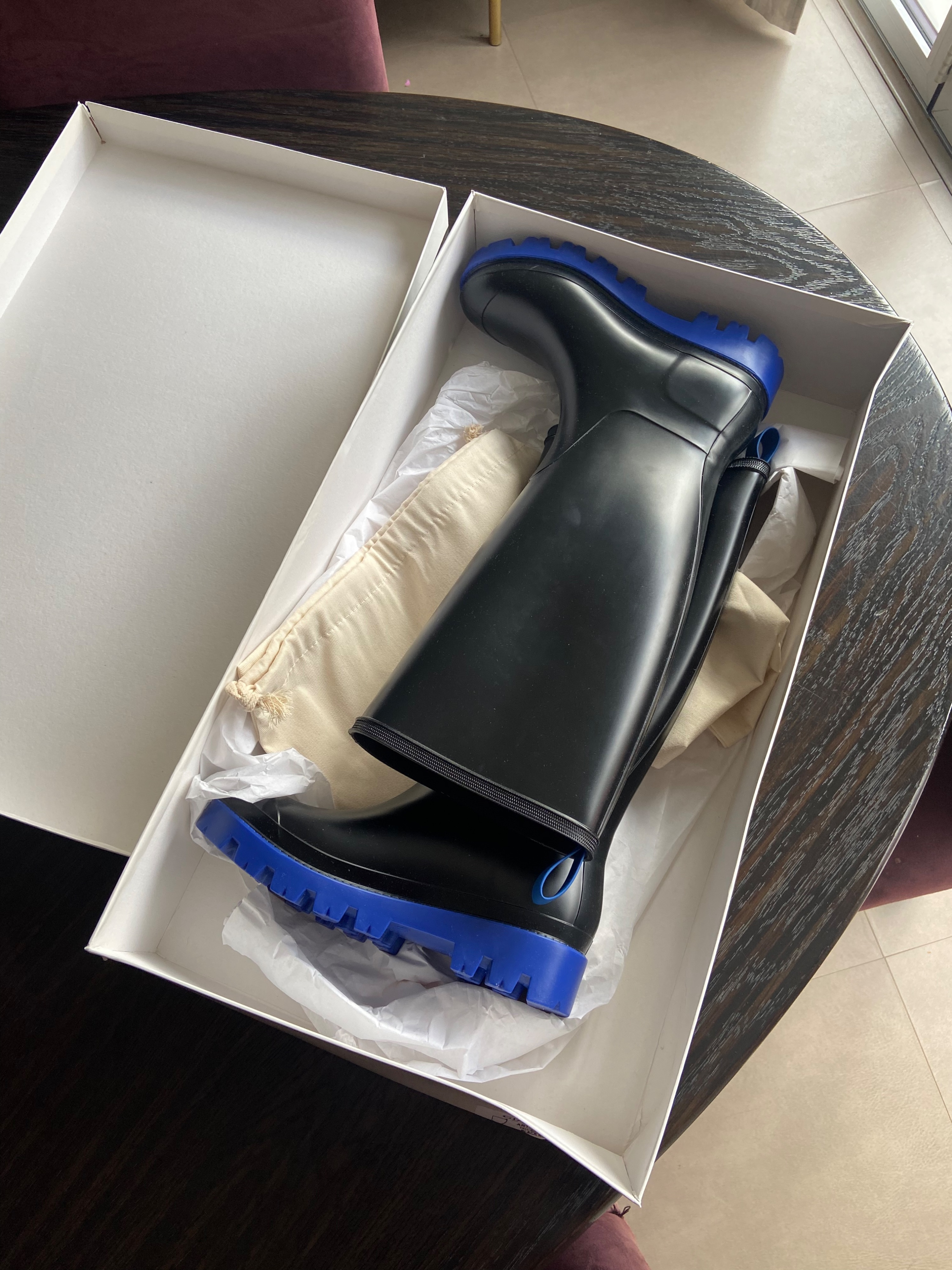 Gia Borghini 30mm Wellington Boots Size 38 Black royal blue rubber