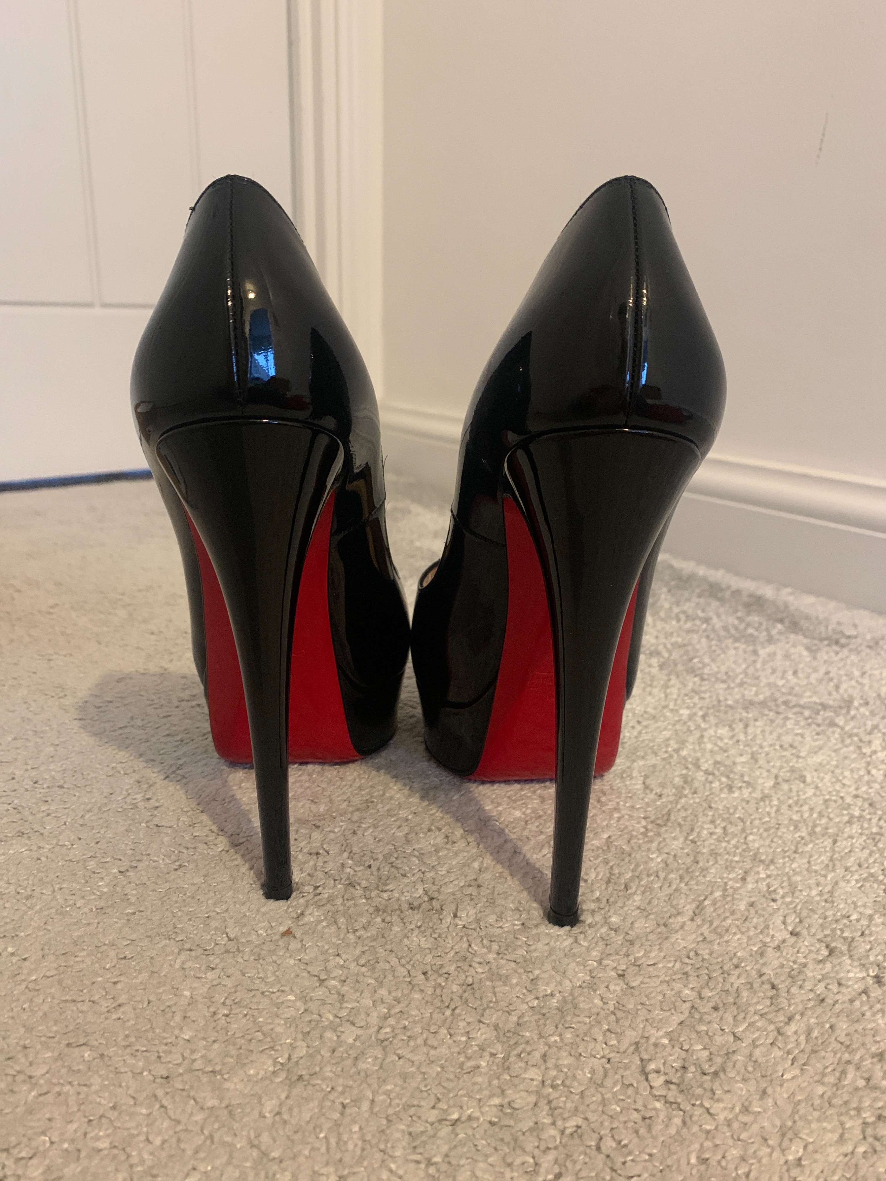 Preowned Christian Louboutin Black Patent Leather Lady Peep 150 Pumps Size 37