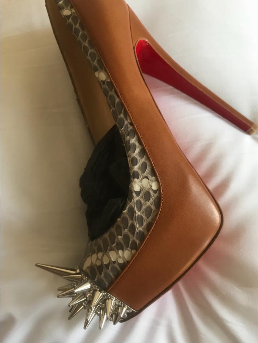 Christian Louboutin Asteriod Snake Leather Platforms Size 395 Orange