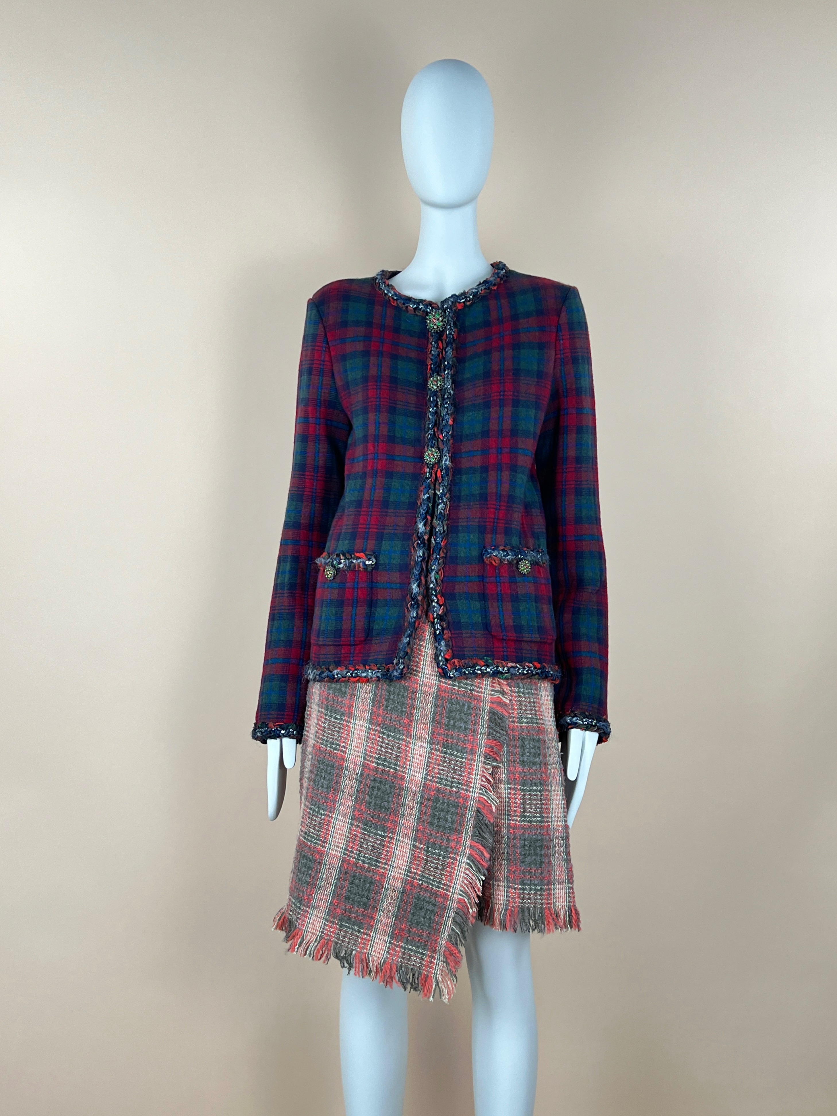 Chanel Paris/Edinburgh Tartan Blazer/Jacket Size S multicolor cashmere