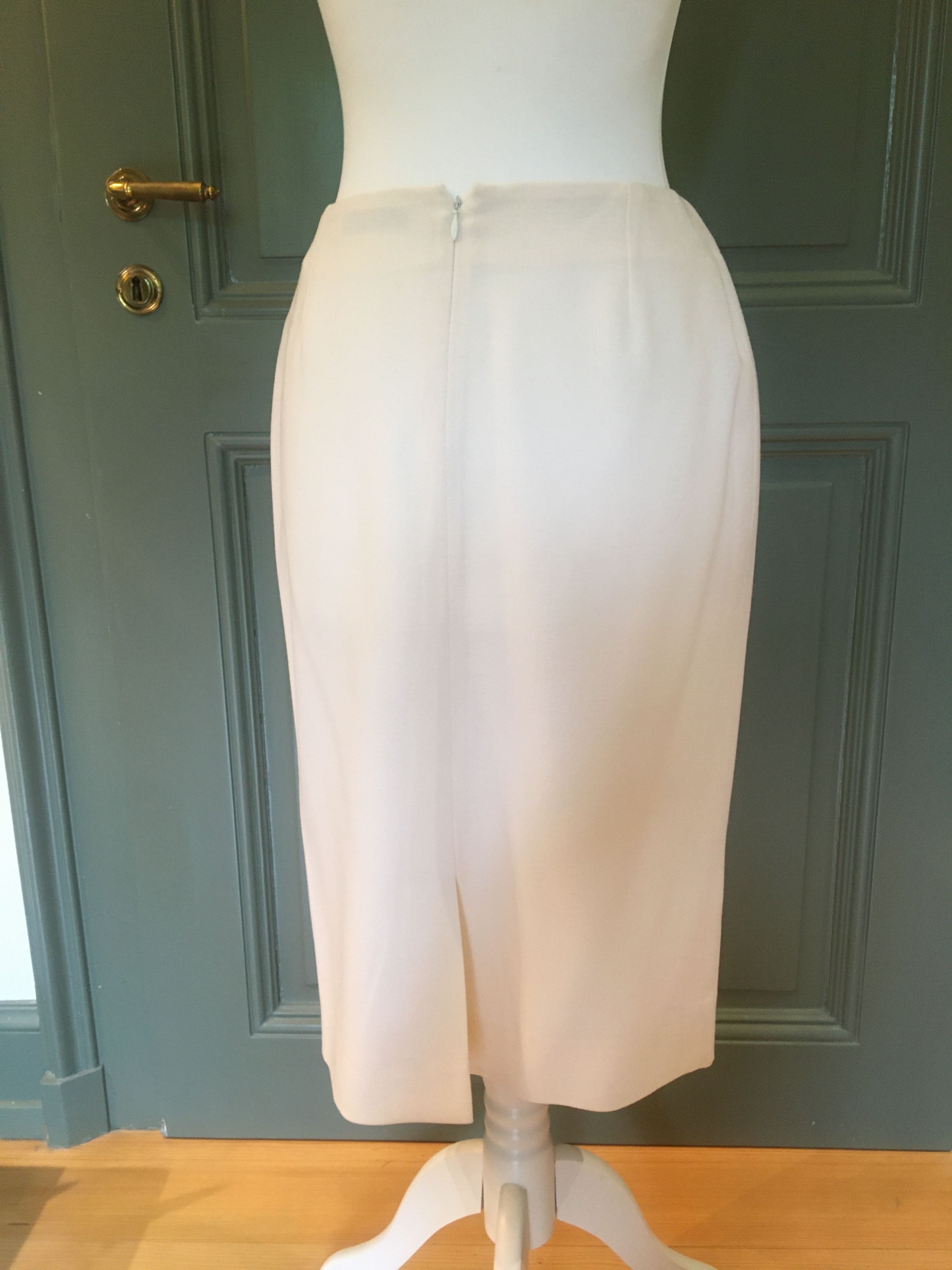 Preowned Dior White Pencil Skirt Size S wool