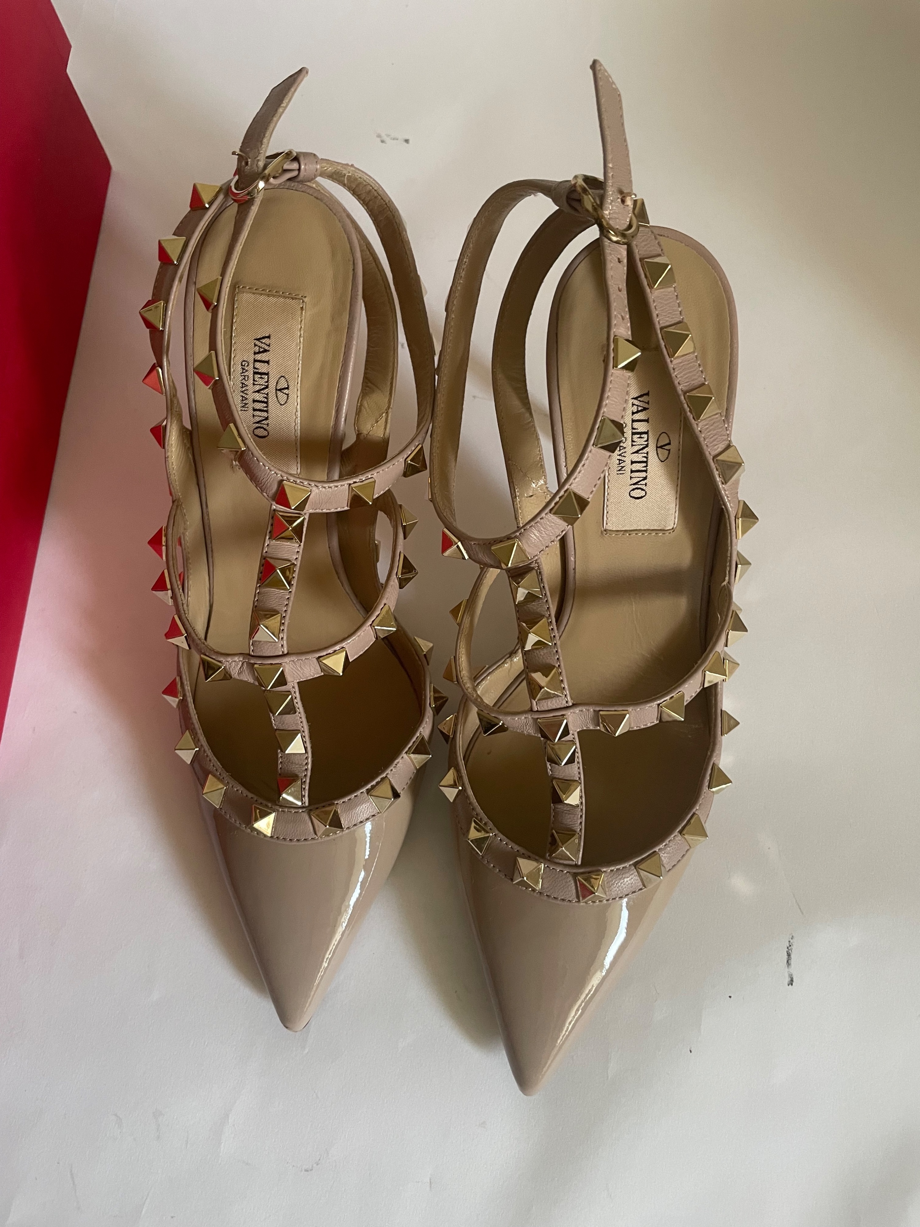 Valentino Patent Leather Rockstud Caged 100 Pumps Size 365