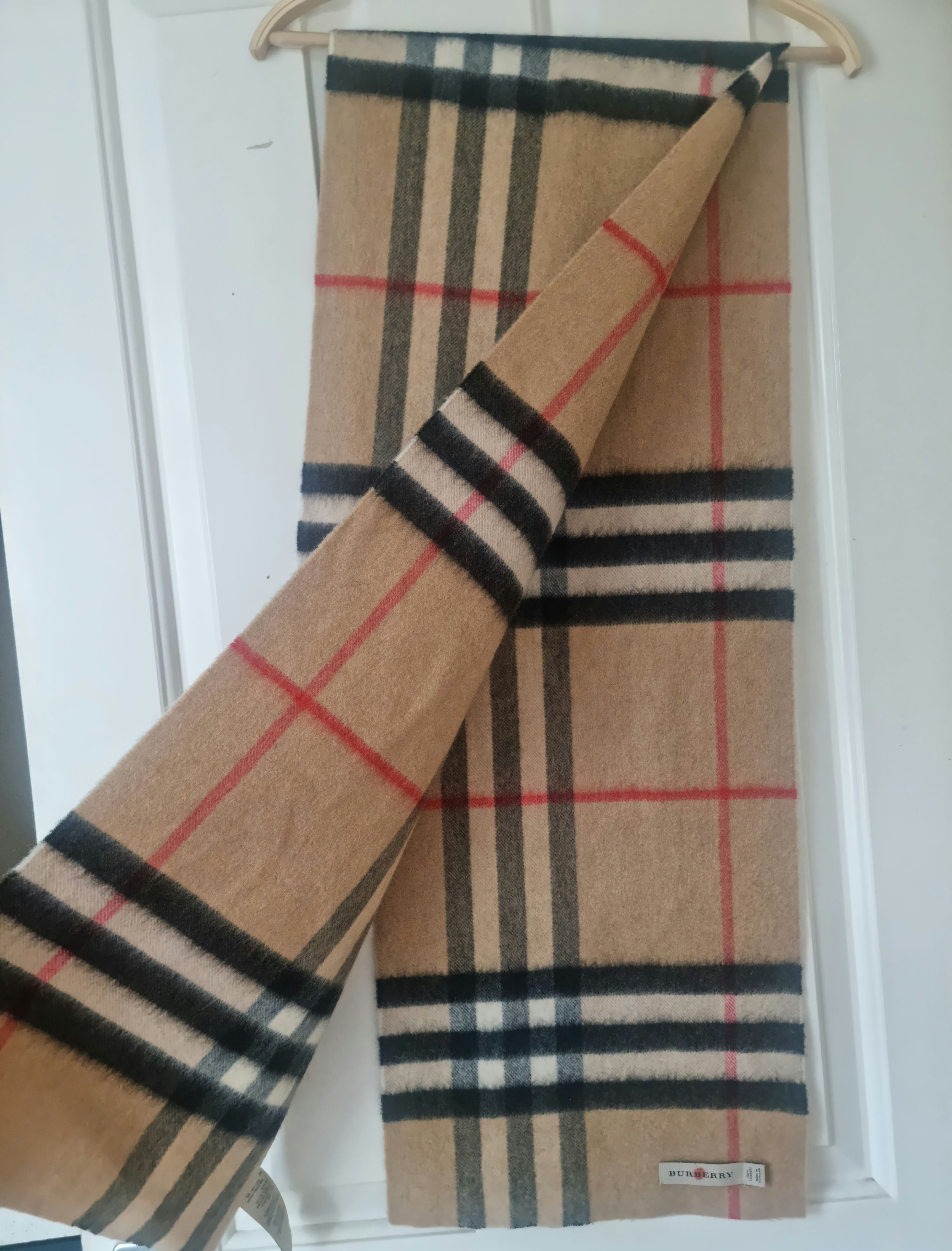 Preowned Burberry Check Cashmere Scarf Camel