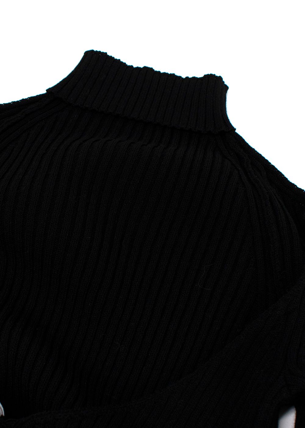 Preowned Awake Mode Black Ribbed Backless Top Size XS viscose