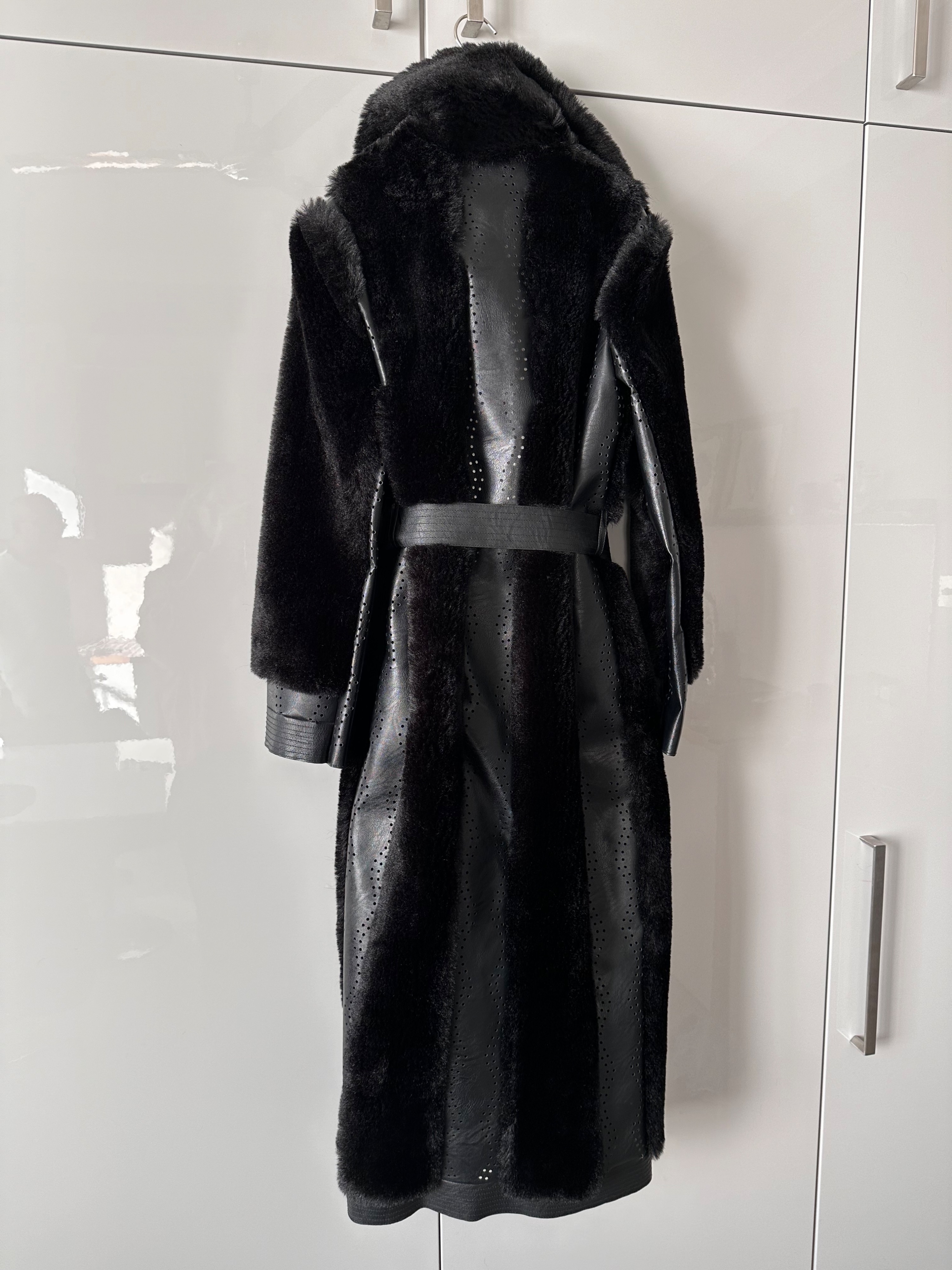 Preowned Stella McCartney Faux fur and Vegan Leather Longline Coat Size S Black vegan faux fur/leather