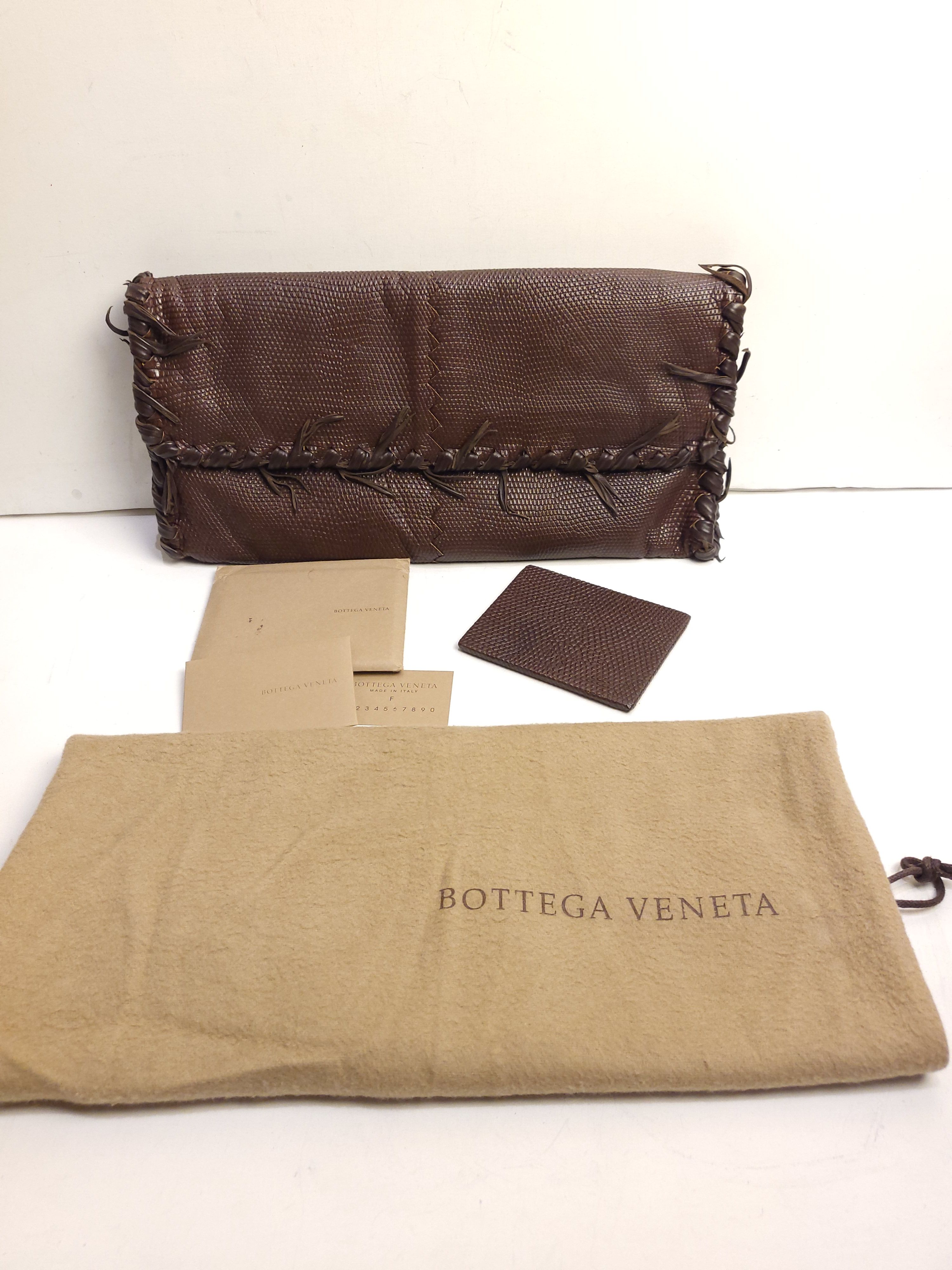 Preowned Bottega Veneta Brown Leather Flap Clutch