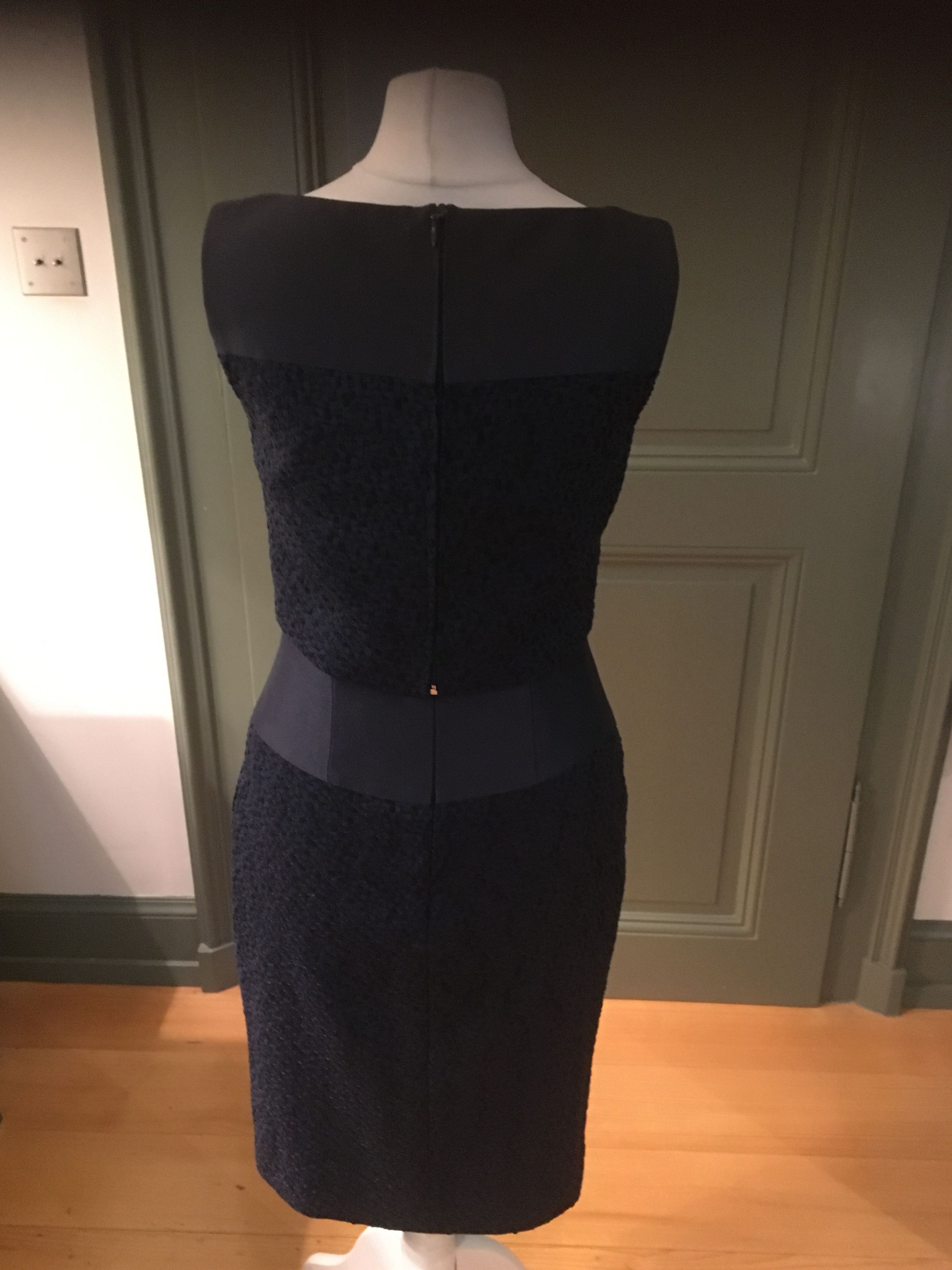 Preowned Oscar de la Renta Midnight blue satin cape back dress Size S midnight blue (dark blue) mixed