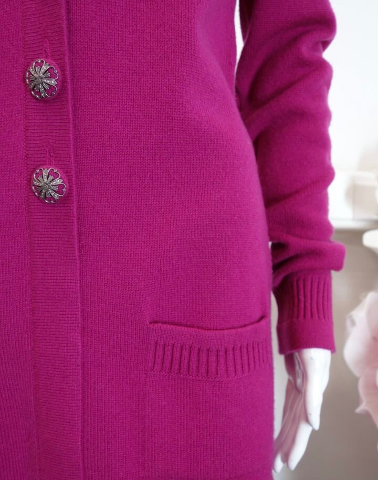 Preowned Chanel Pink Cashmere Longline Cardigan Size S fuchsia