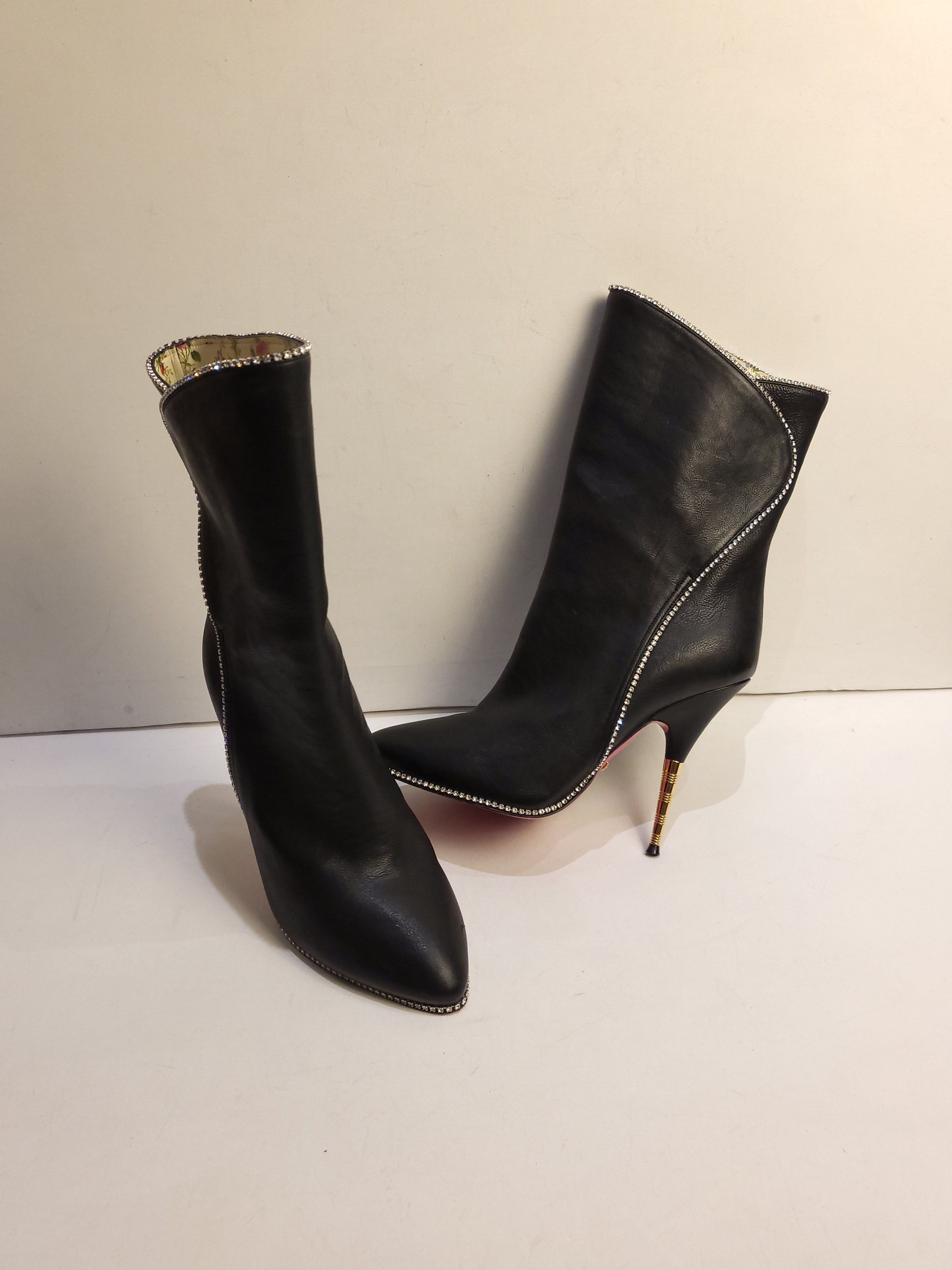 Preowned Gucci black leather crystal trimmed Fosca boots Size 37