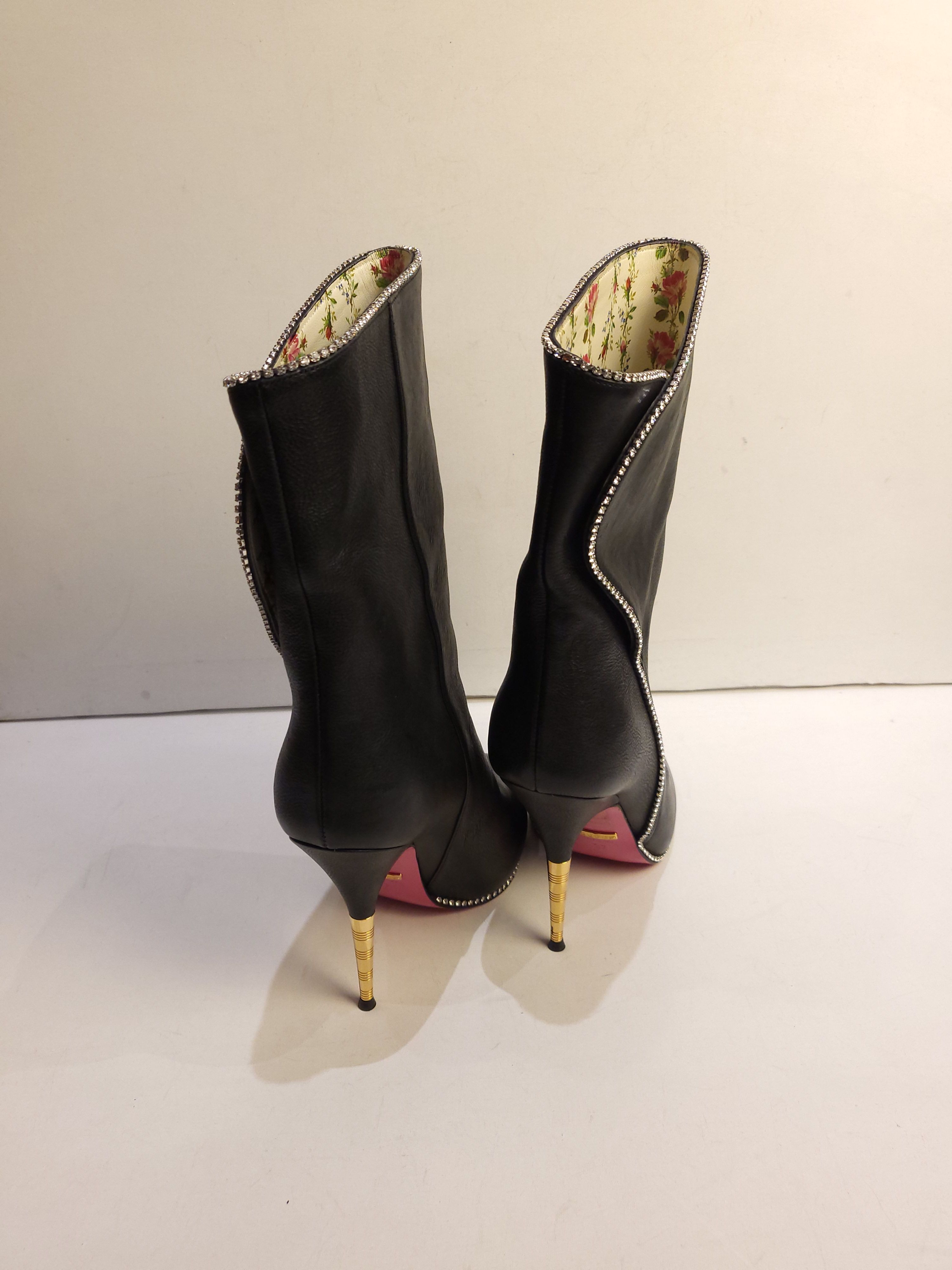 Preowned Gucci black leather crystal trimmed Fosca boots Size 37