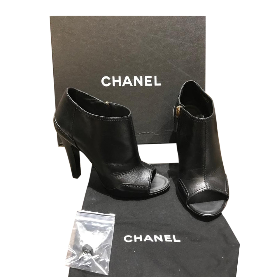 Preowned Chanel Black Leather Open Toe Ankle Boots Size 375