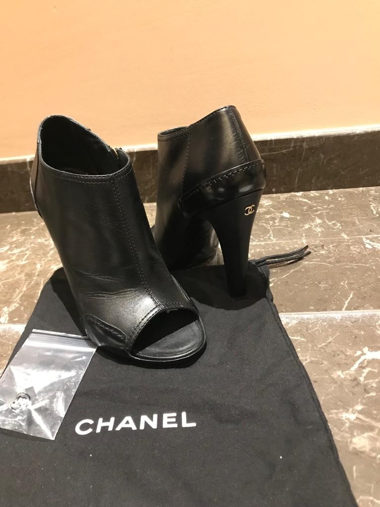 Preowned Chanel Black Leather Open Toe Ankle Boots Size 375