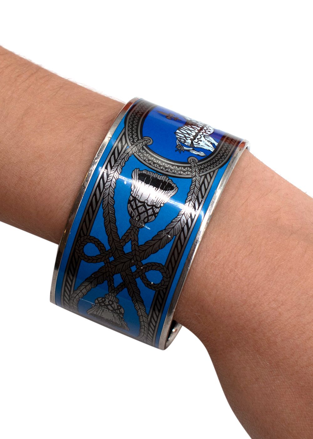 Preowned Hermes Grand Apparant Printed Wide Enamel Bangle Blue and Silver metal