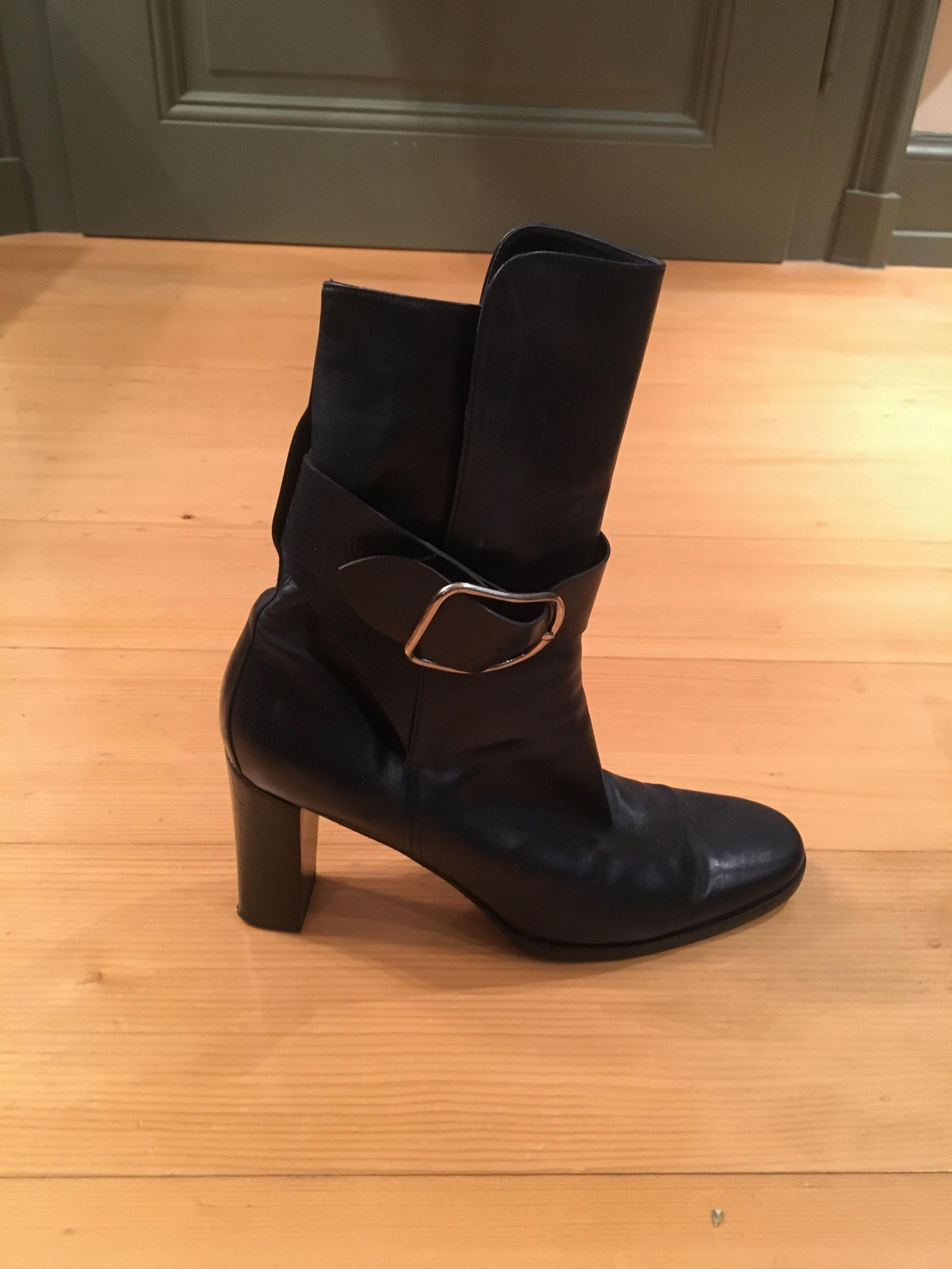 Preowned Hermes Black Ankle Wrap Boots Size 40 leather