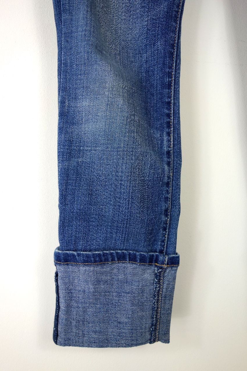 Preowned Current/Elliott Cuffed Distressed Jeans Size S Blue cotton