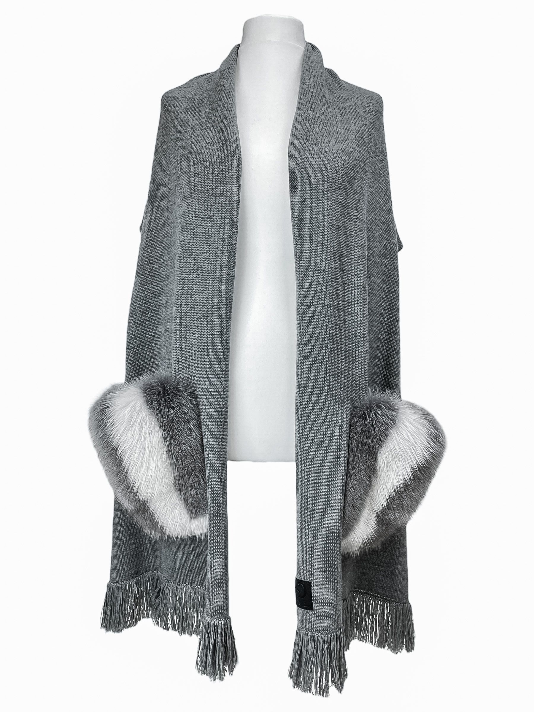 FurbySD Grey Belted Stole with Fox Fur Pockets